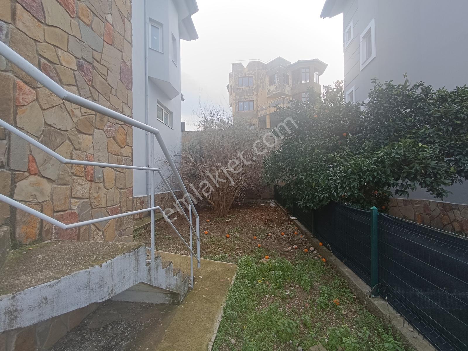 Sarıcam Bayramhacılı Mah Full Göl Manzaralı 3 Kat +teraslı Villa - Görsel 15