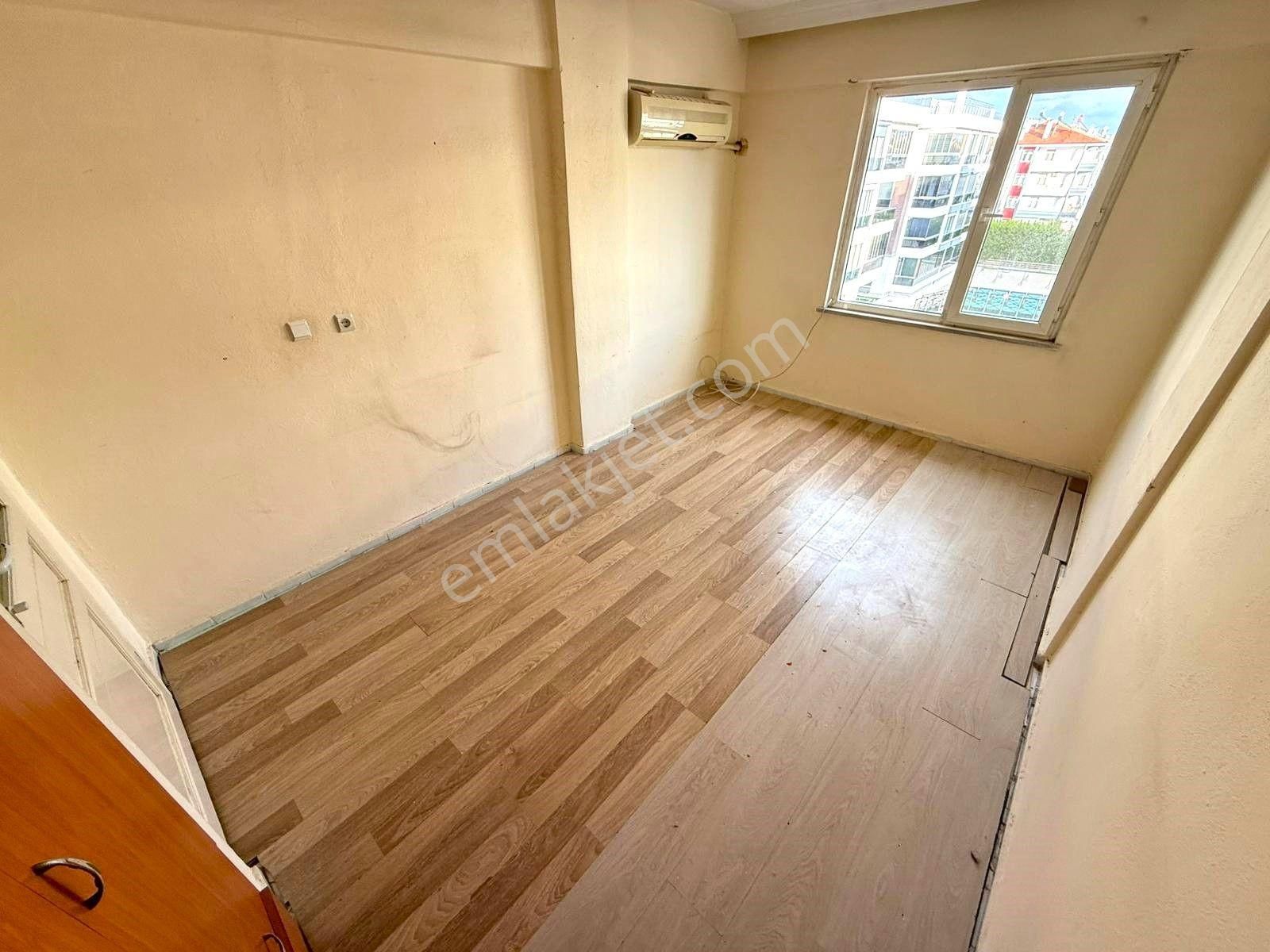 Yükselden Altınkumda Öncephe Ayrı Mutfak Kaçmaz Fırsat 3+1 Daire - Görsel 17