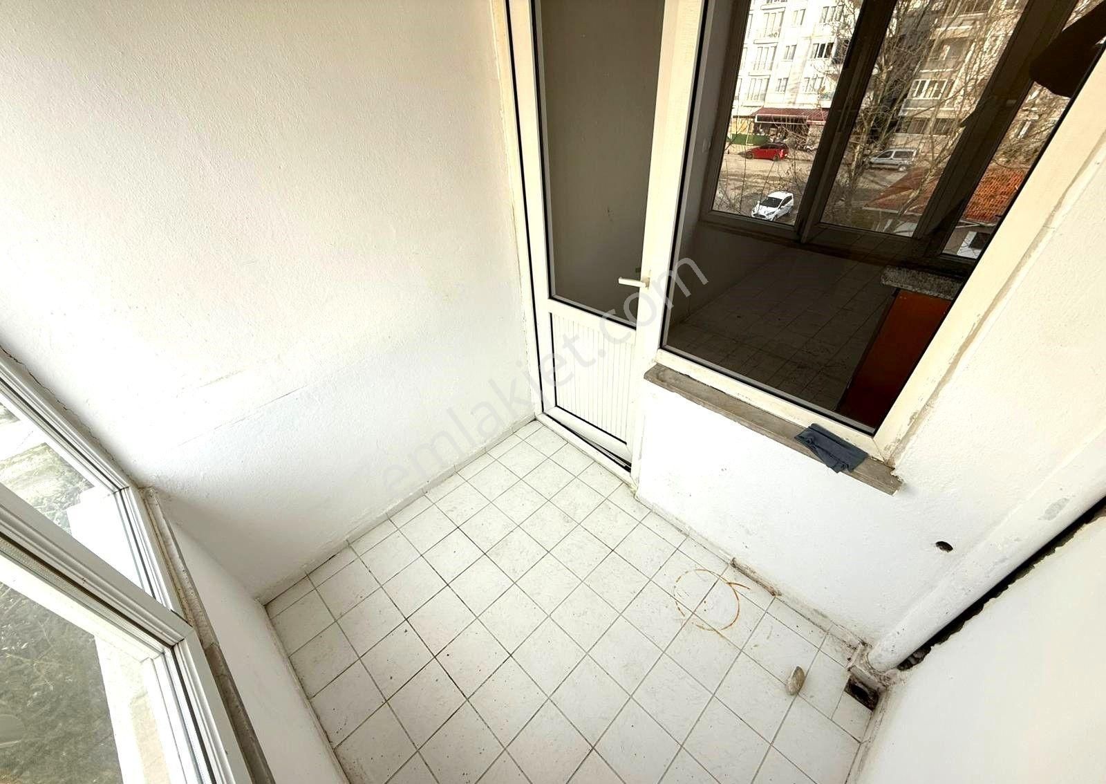 Yükselden Altınkumda Öncephe Ayrı Mutfak Kaçmaz Fırsat 3+1 Daire - Görsel 27