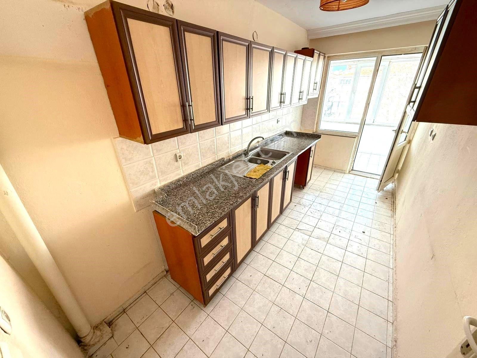 Yükselden Altınkumda Öncephe Ayrı Mutfak Kaçmaz Fırsat 3+1 Daire - Görsel 34