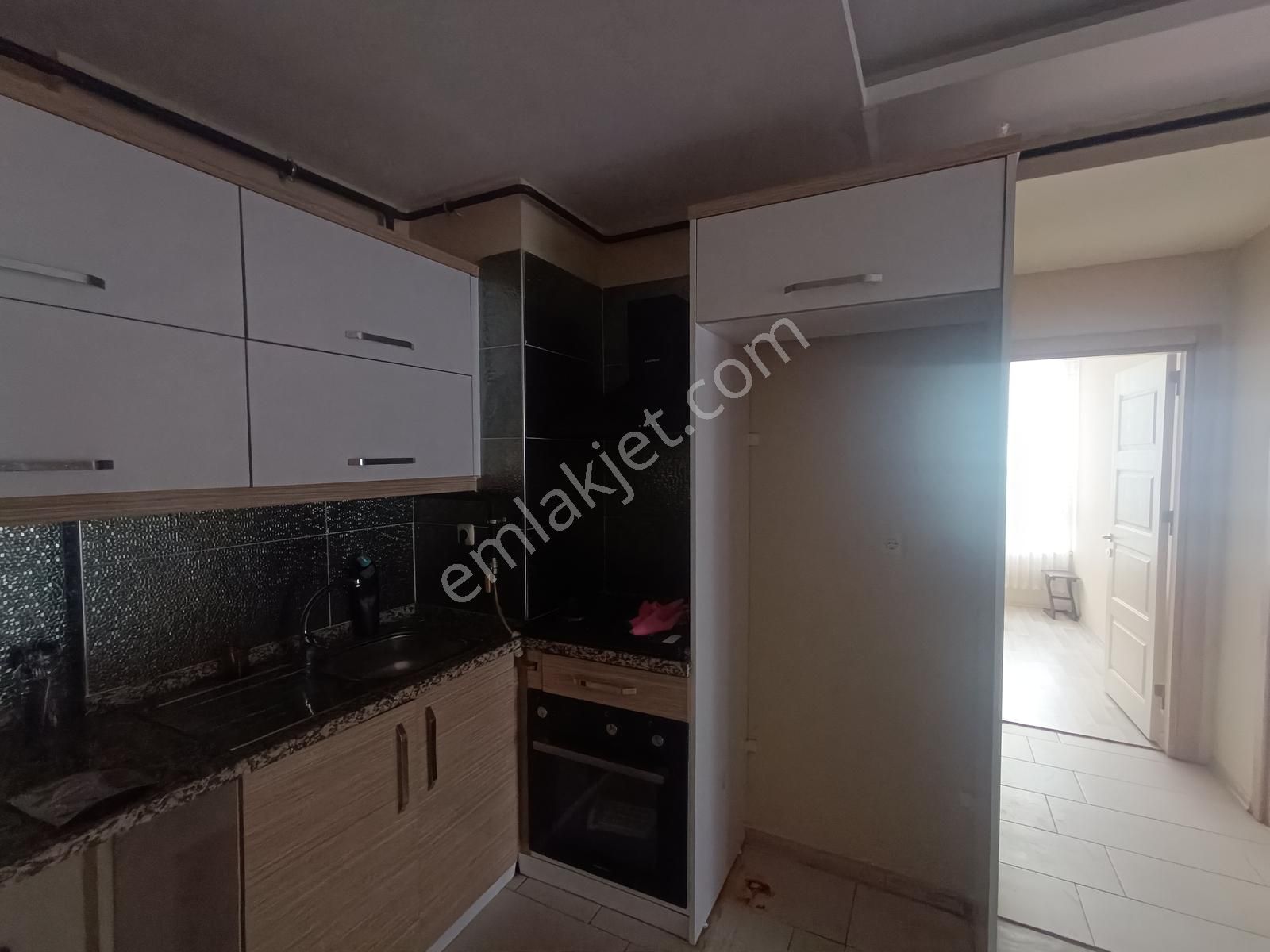 Çukurova Beyaz Evlerde Yeni Binada 2+1 Kısmen Eşyalı Kiralık - Görsel 15