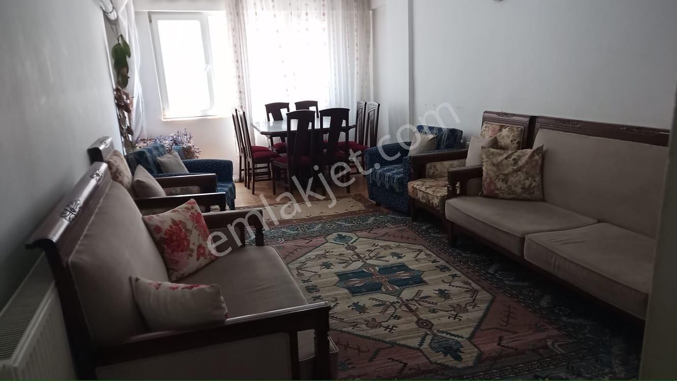 Zafer Mahallesinde İci Temiz Satılık Daire - Görsel 9