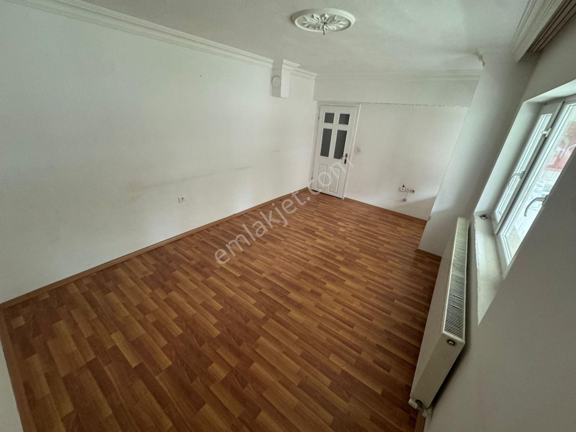 Atatürk Mh'de 3+1 Caddeye Yakın Geniş M2 Kullanışlı Daire!!! - Görsel 8