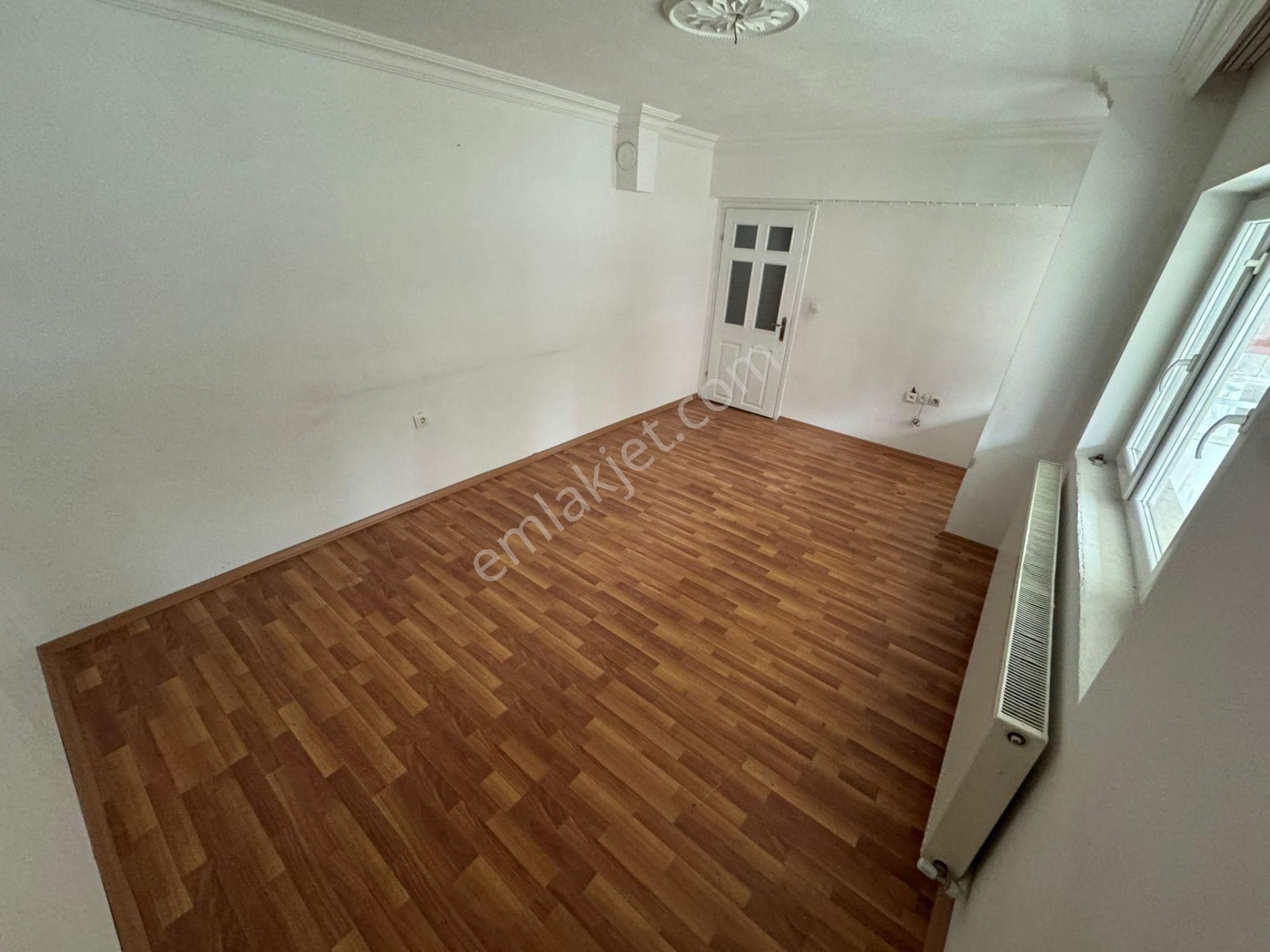Atatürk Mh'de 3+1 Caddeye Yakın Geniş M2 Kullanışlı Daire!!! - Görsel 23