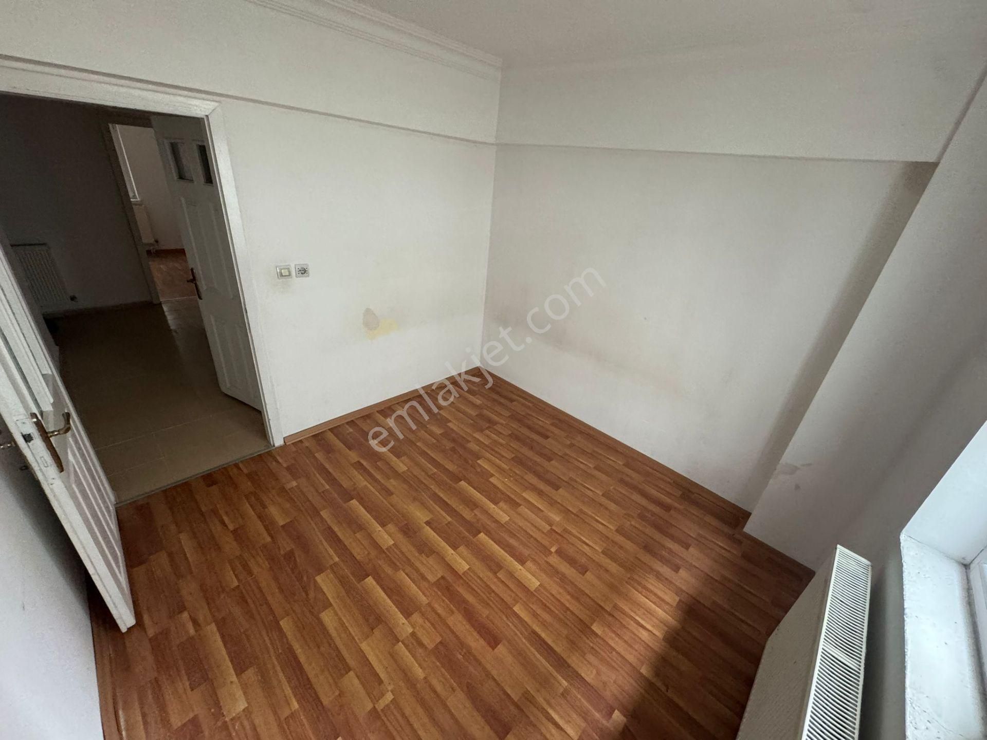 Atatürk Mh'de 3+1 Caddeye Yakın Geniş M2 Kullanışlı Daire!!! - Görsel 17