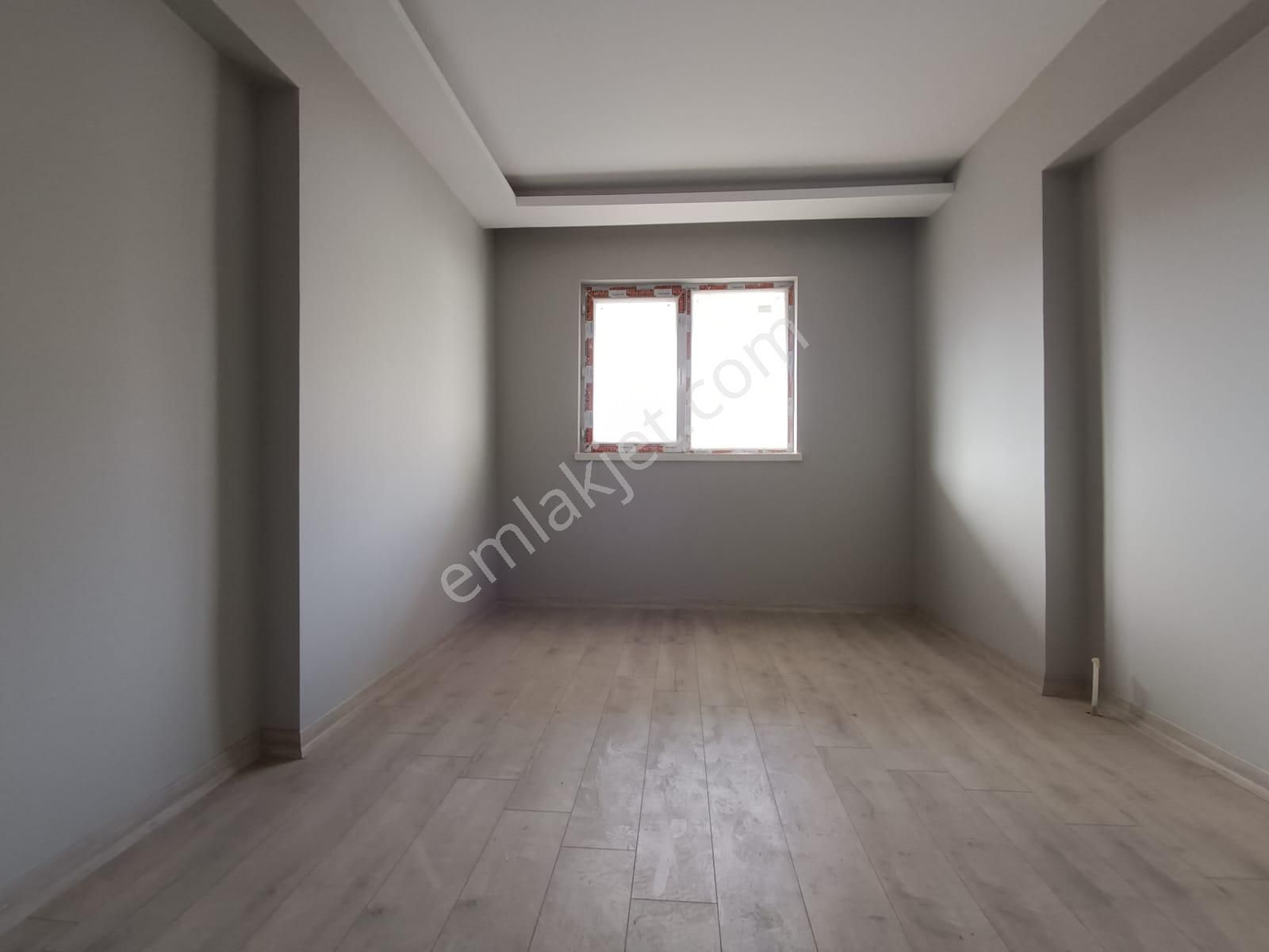 Kent'ten Yeşibayır Saat Kulesi Yakını 4 Bloklu Güvenlikli Ve Prestijli Sitede Yüksek Giriş !!! - Görsel 5