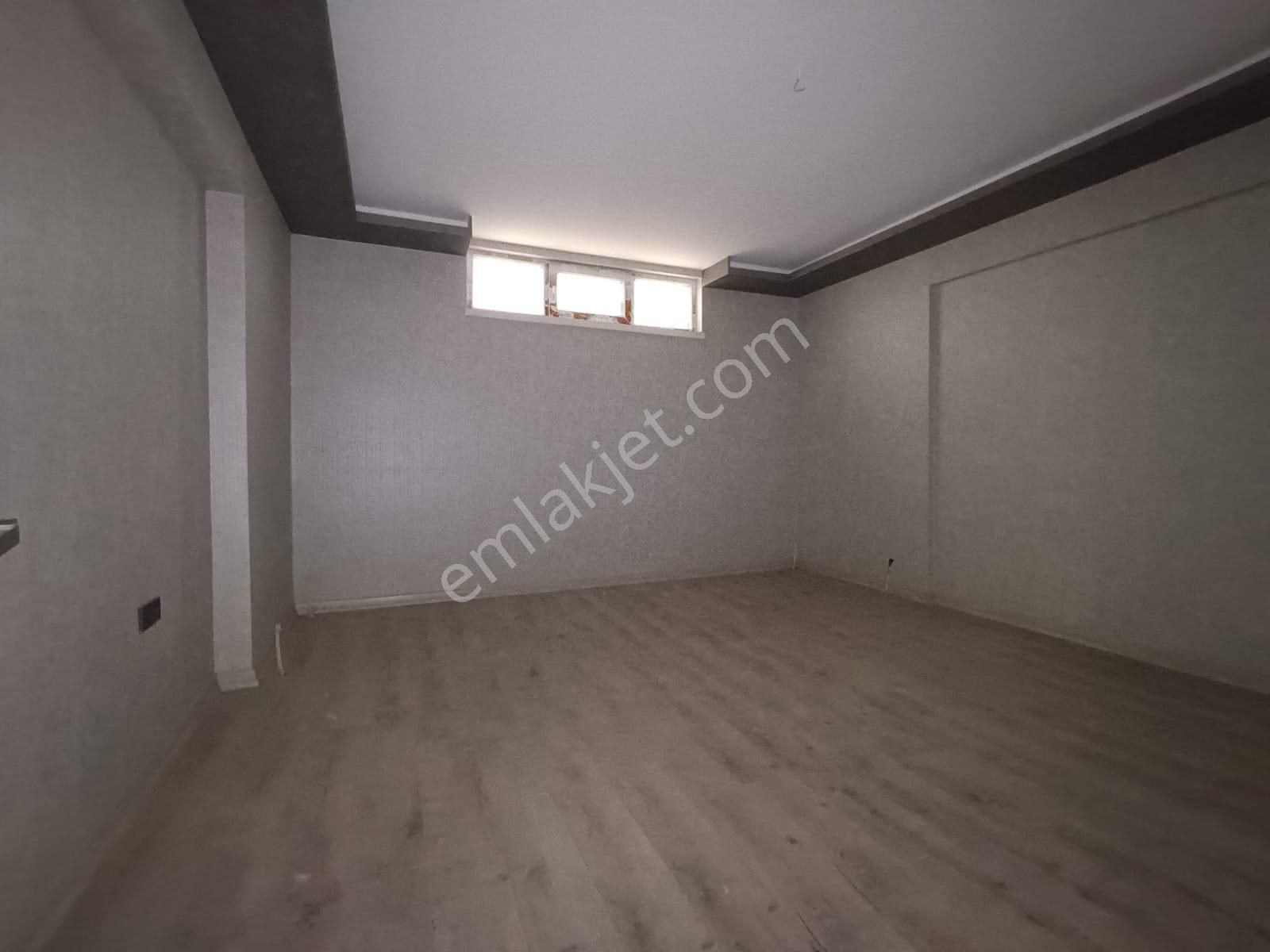 Kent'ten Yeşibayır Saat Kulesi Yakını 4 Bloklu Güvenlikli Ve Prestijli Sitede Yüksek Giriş !!! - Görsel 10
