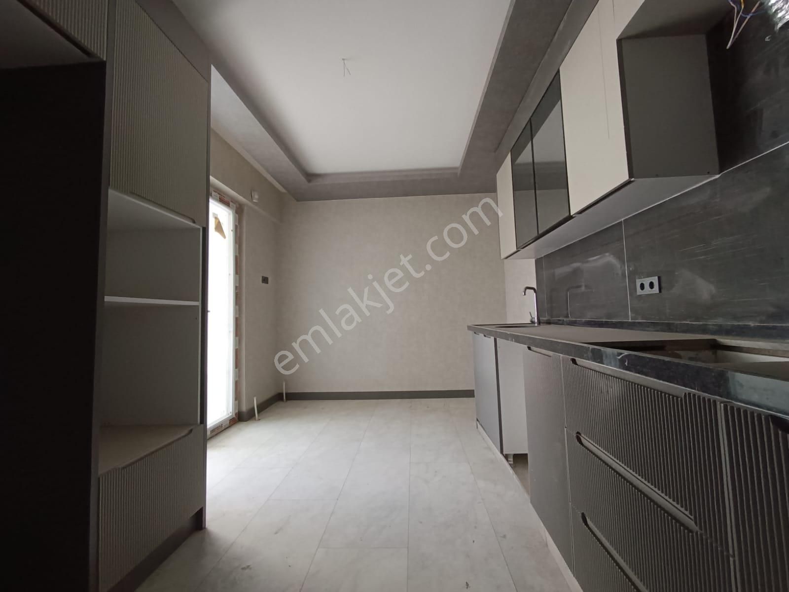 Kent'ten Yeşibayır Saat Kulesi Yakını 4 Bloklu Güvenlikli Ve Prestijli Sitede Yüksek Giriş !!! - Görsel 19