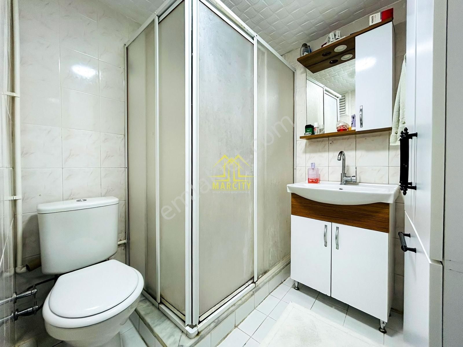 Marcity'den Cumhuriyet Mah. 2+1 85m² Temiz Kullanışlı Daire - Görsel 11
