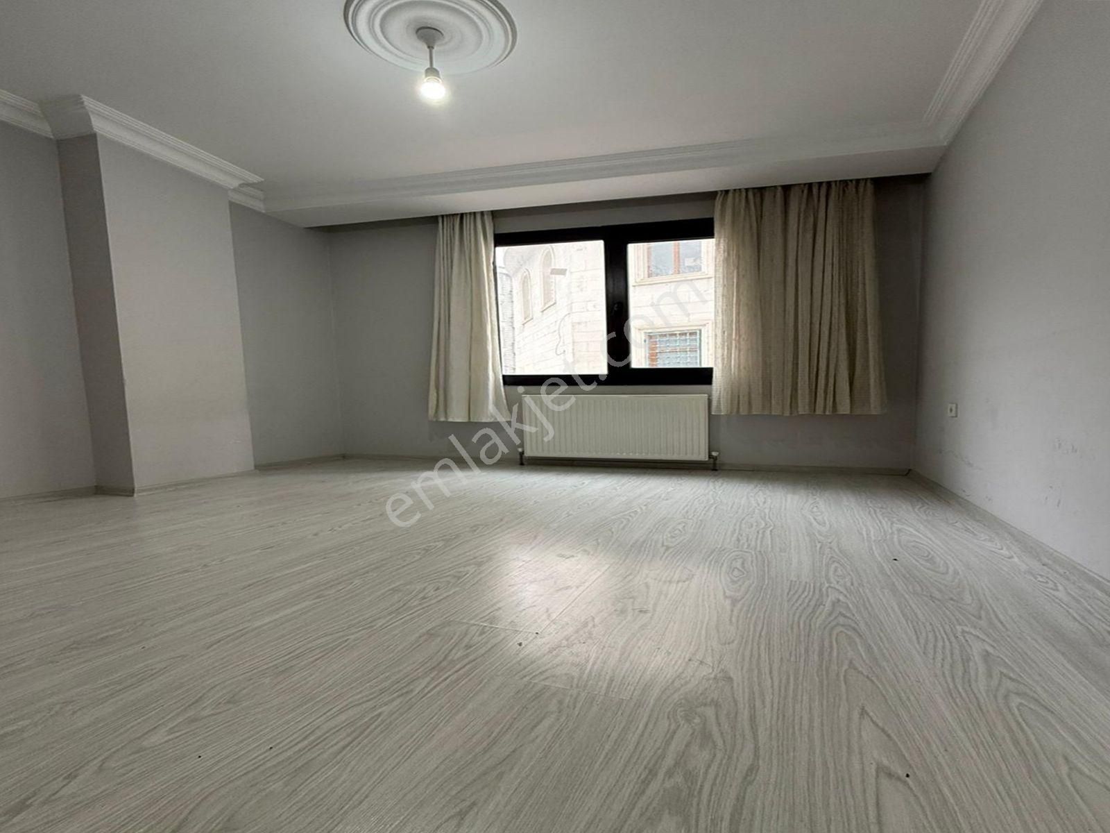 Balıkyolu Mahallesi 2+1 Kiralık Daire Balkonlu Yeni Bina ! - Görsel 4