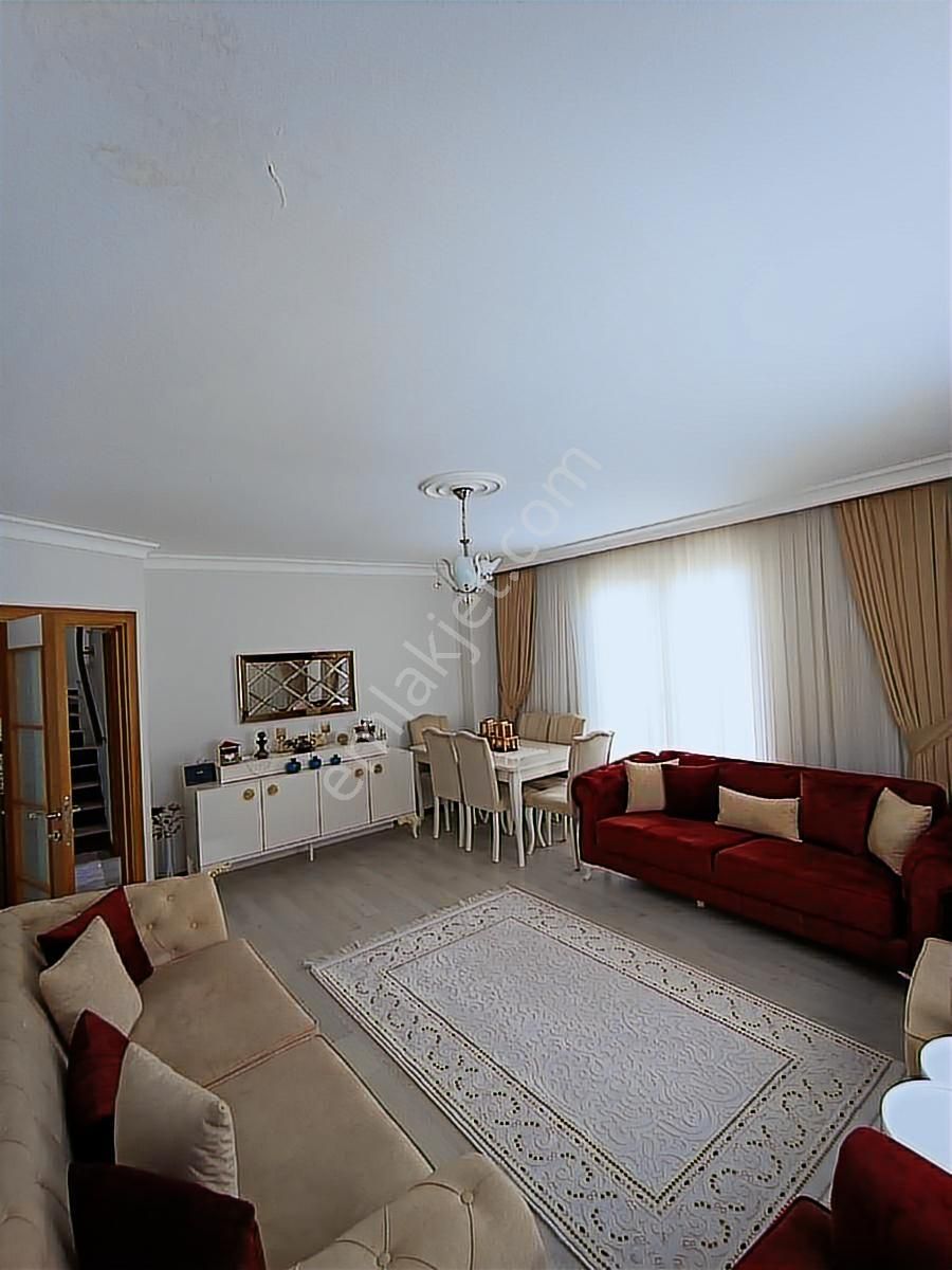 Kılıç Gayrimenkul'den Satılık Dubleks 5+1 - Görsel 14