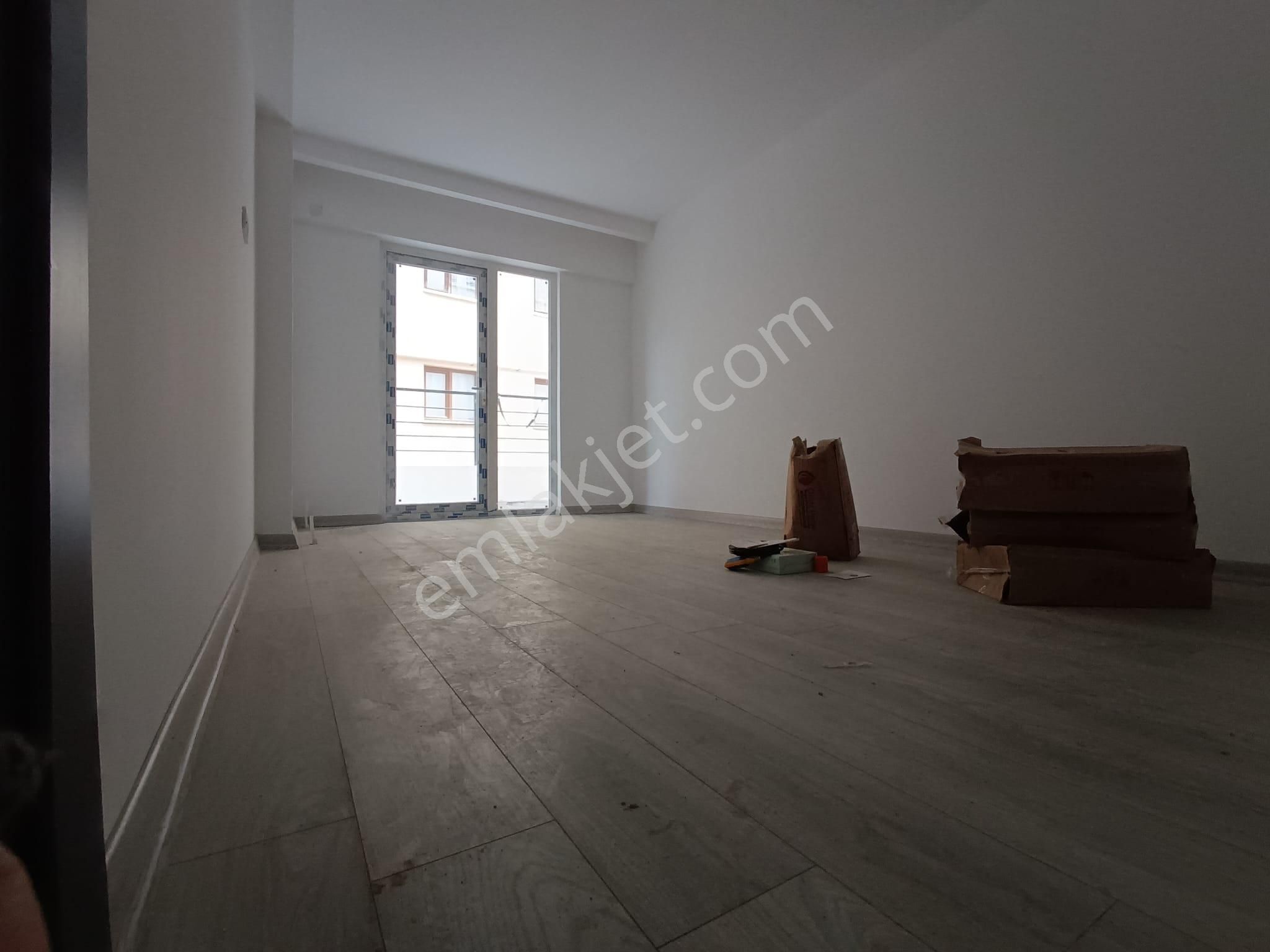 Kent'ten Boğaziçi Merkezde Ebeveyn Banyolu 3+1 Fırsat Daire - Görsel 4