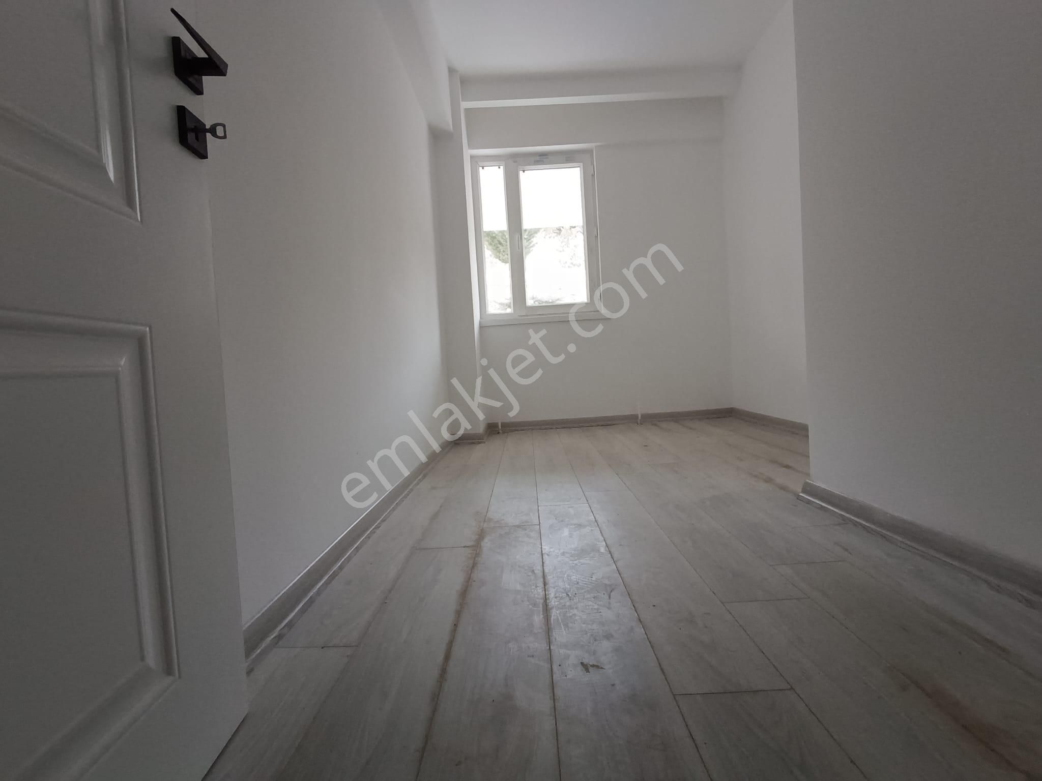 Kent'ten Boğaziçi Merkezde Ebeveyn Banyolu 3+1 Fırsat Daire - Görsel 6