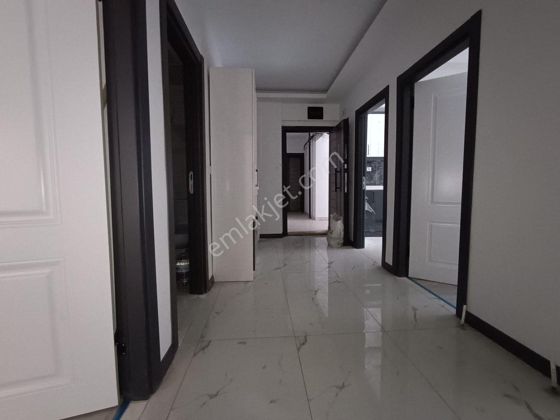 Kent'ten Boğaziçi Merkezde Ebeveyn Banyolu 3+1 Fırsat Daire - Görsel 12