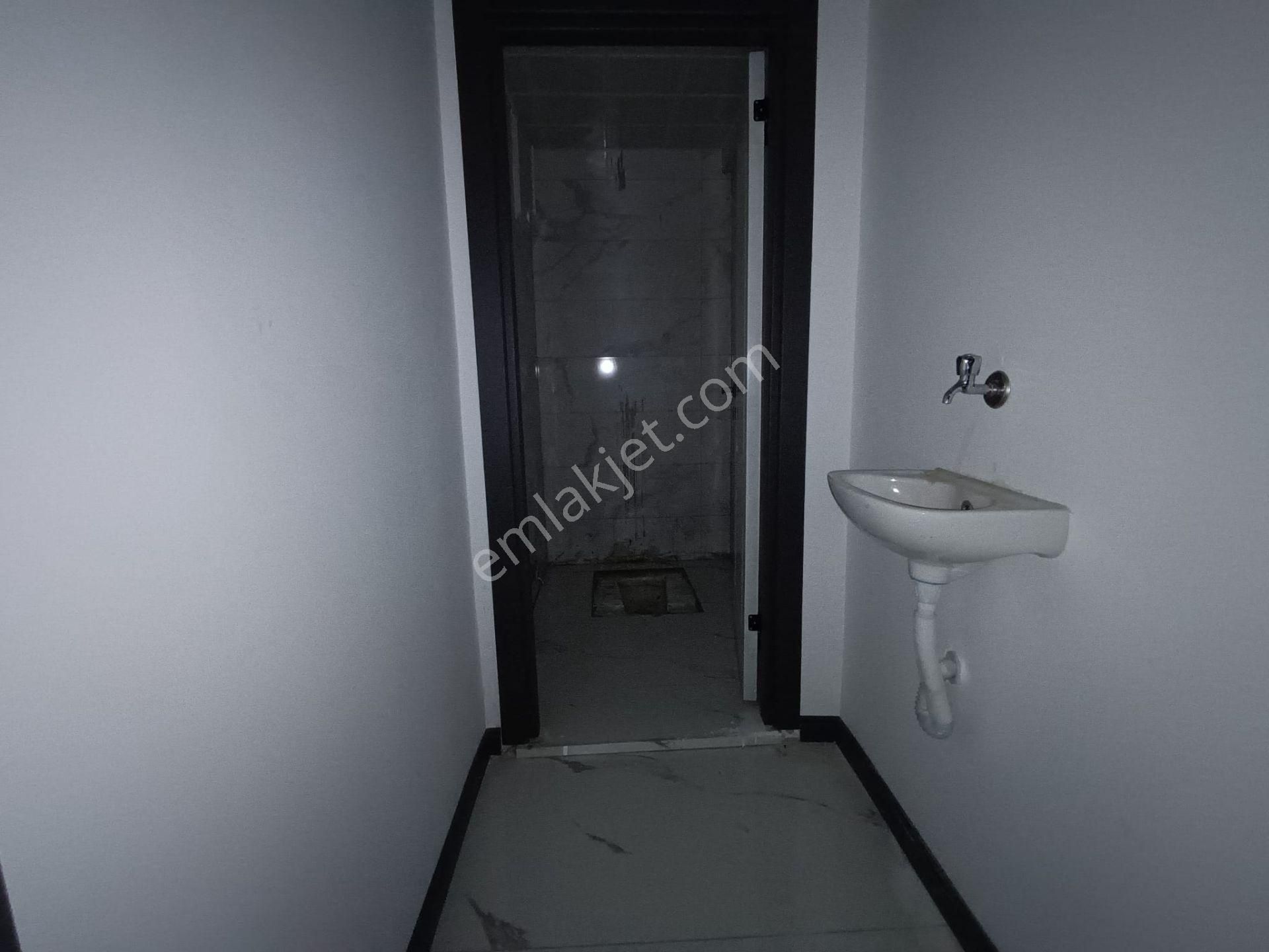 Kent'ten Boğaziçi Merkezde Ebeveyn Banyolu 3+1 Fırsat Daire - Görsel 18