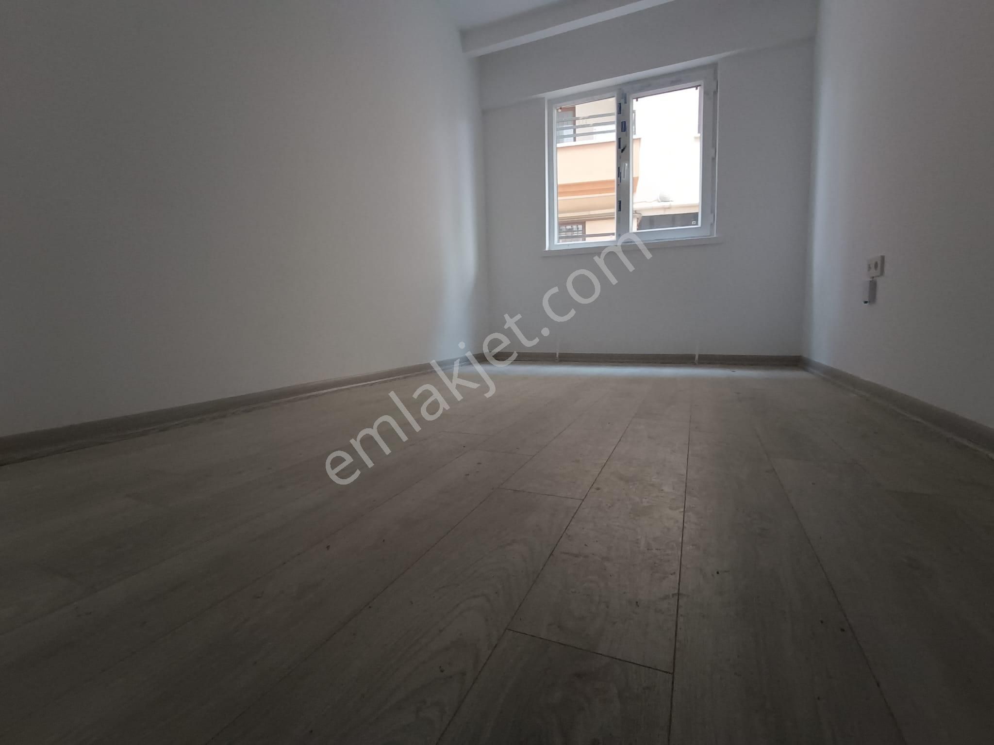 Kent'ten Boğaziçi Merkezde Ebeveyn Banyolu 3+1 Fırsat Daire - Görsel 2