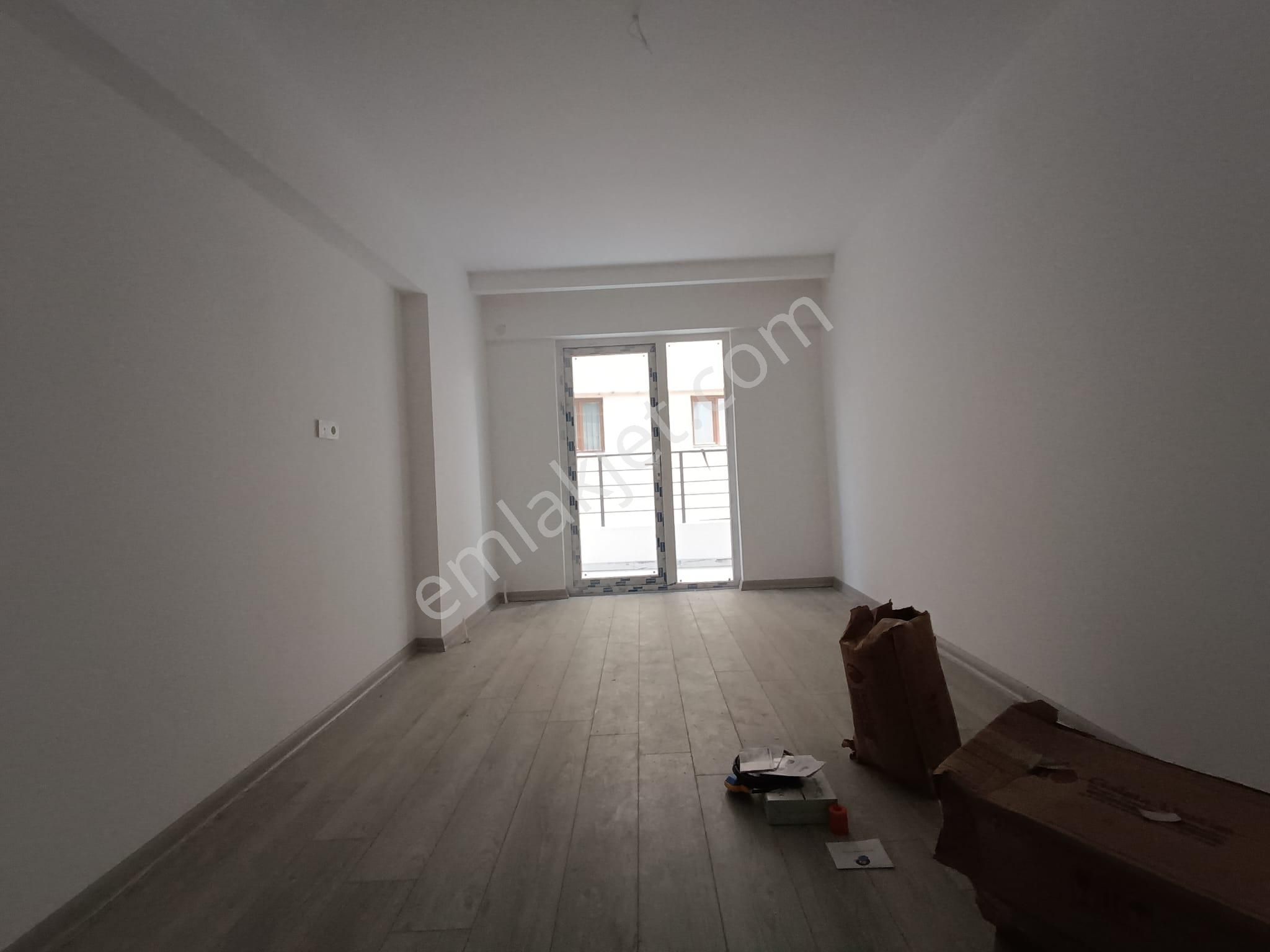 Kent'ten Boğaziçi Merkezde Ebeveyn Banyolu 3+1 Fırsat Daire - Görsel 3