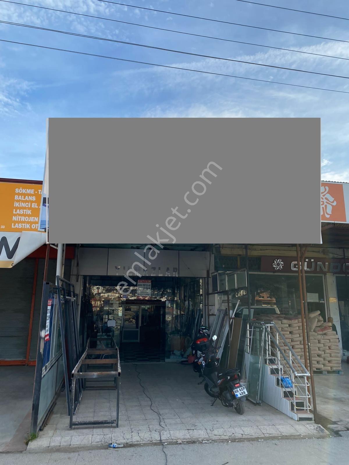Tokat Sanayii Acentalar Blokta Cadde Cepheli İşyeri