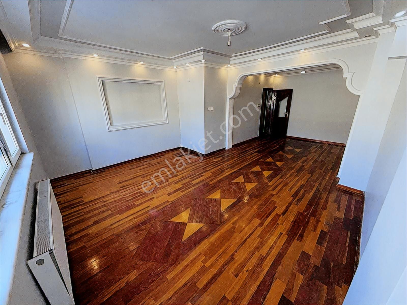 Home'dan Cumhuriyet Mah'de Satılık 180m² 3+2 Dublex Takasa Açık - Görsel 4