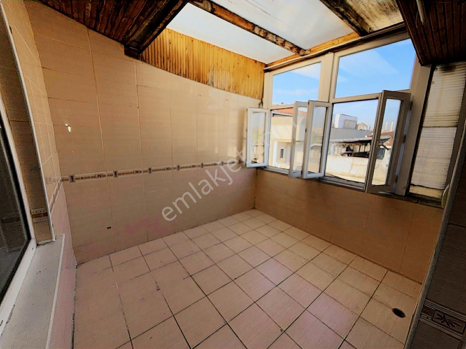 Home'dan Cumhuriyet Mah'de Satılık 180m² 3+2 Dublex Takasa Açık - Görsel 10