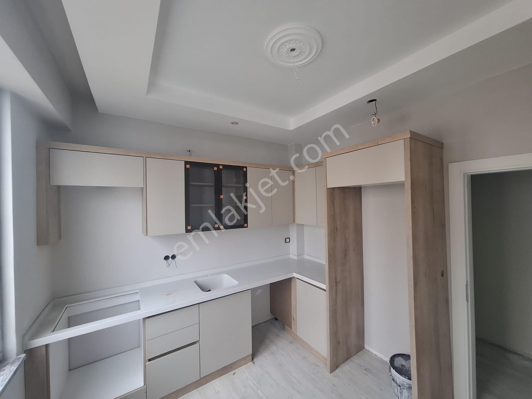 Akman'dan Ayrı Mutfak Sıfır 2+1 Satılık Daire