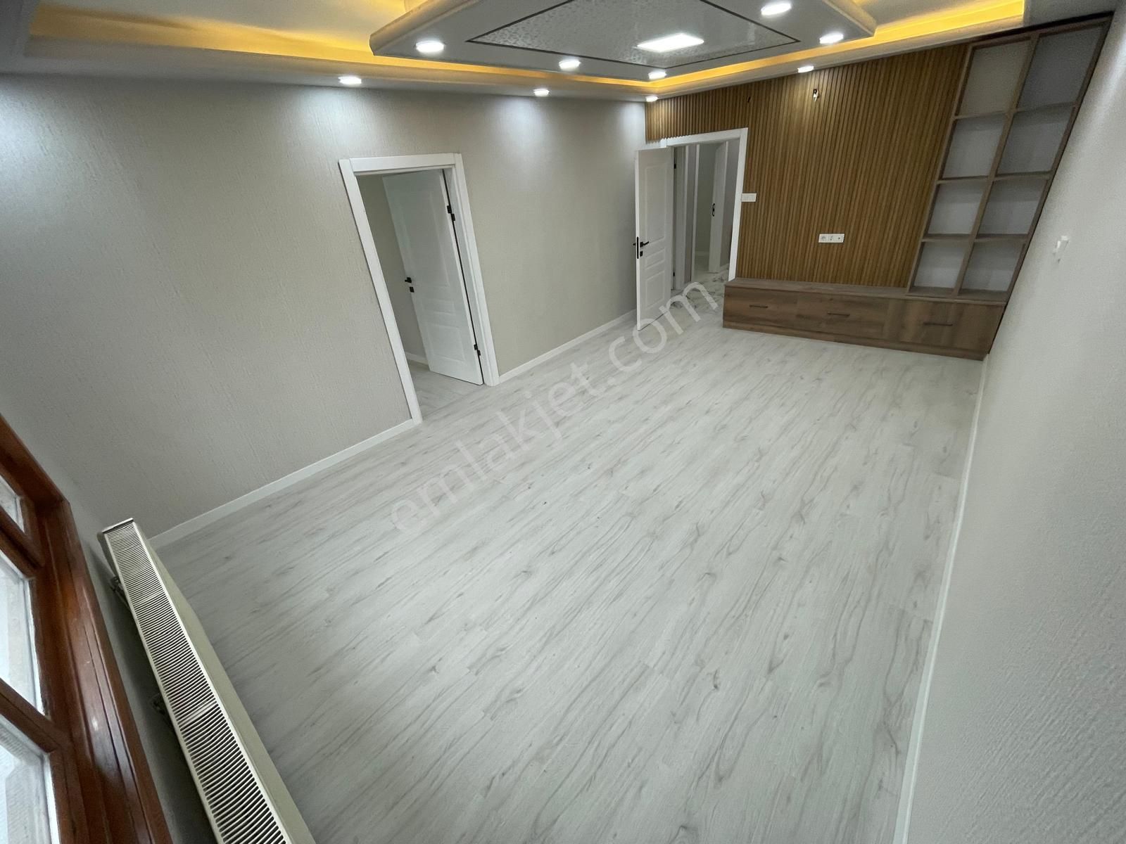 Sincan Tandoğan Mah.'de Satılık 3+1 Ara Katta Full Yapılı Daire - Görsel 11