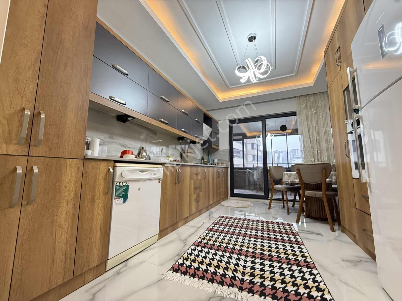 Belkız'da Masrafsız Cambalkon-kapalı Otoparklı Ultra Lüks Daire. - Görsel 24