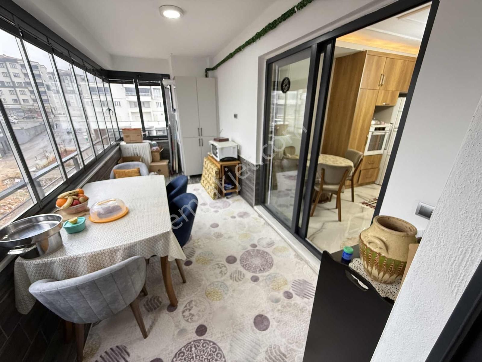 Belkız'da Masrafsız Cambalkon-kapalı Otoparklı Ultra Lüks Daire. - Görsel 10