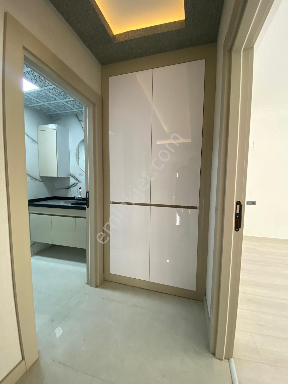 Yılmaz Gayrimenkul'den Pınarbaşı Mah 3+1 Arakat Asansörlü Ön Cephe 6600 Pazarlıklı - Görsel 33