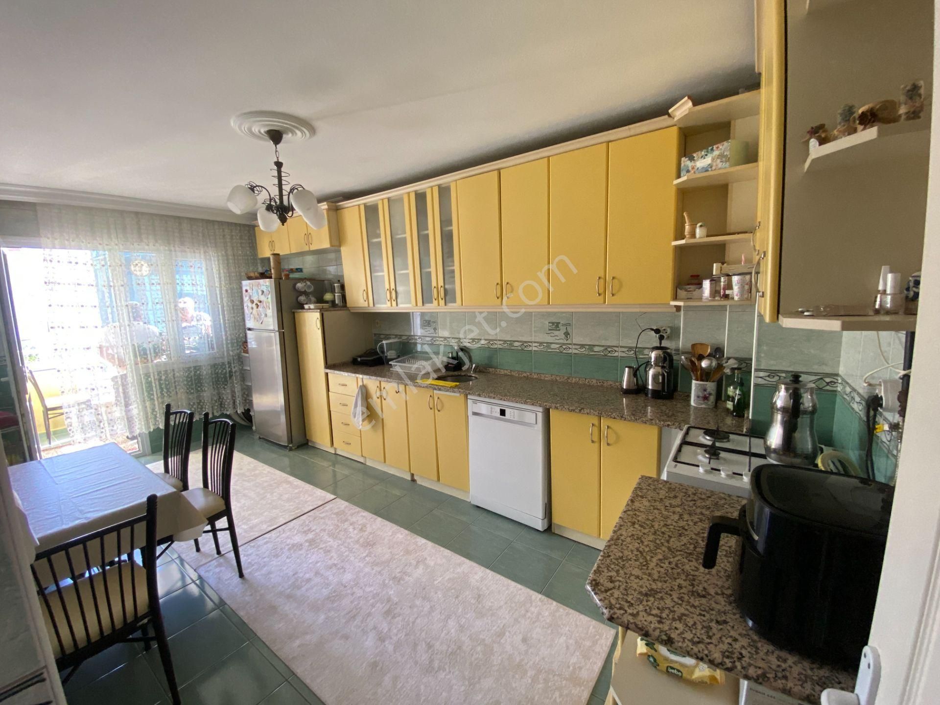 Gazi Mah 3+1 Kiracılı Daire - Görsel 10