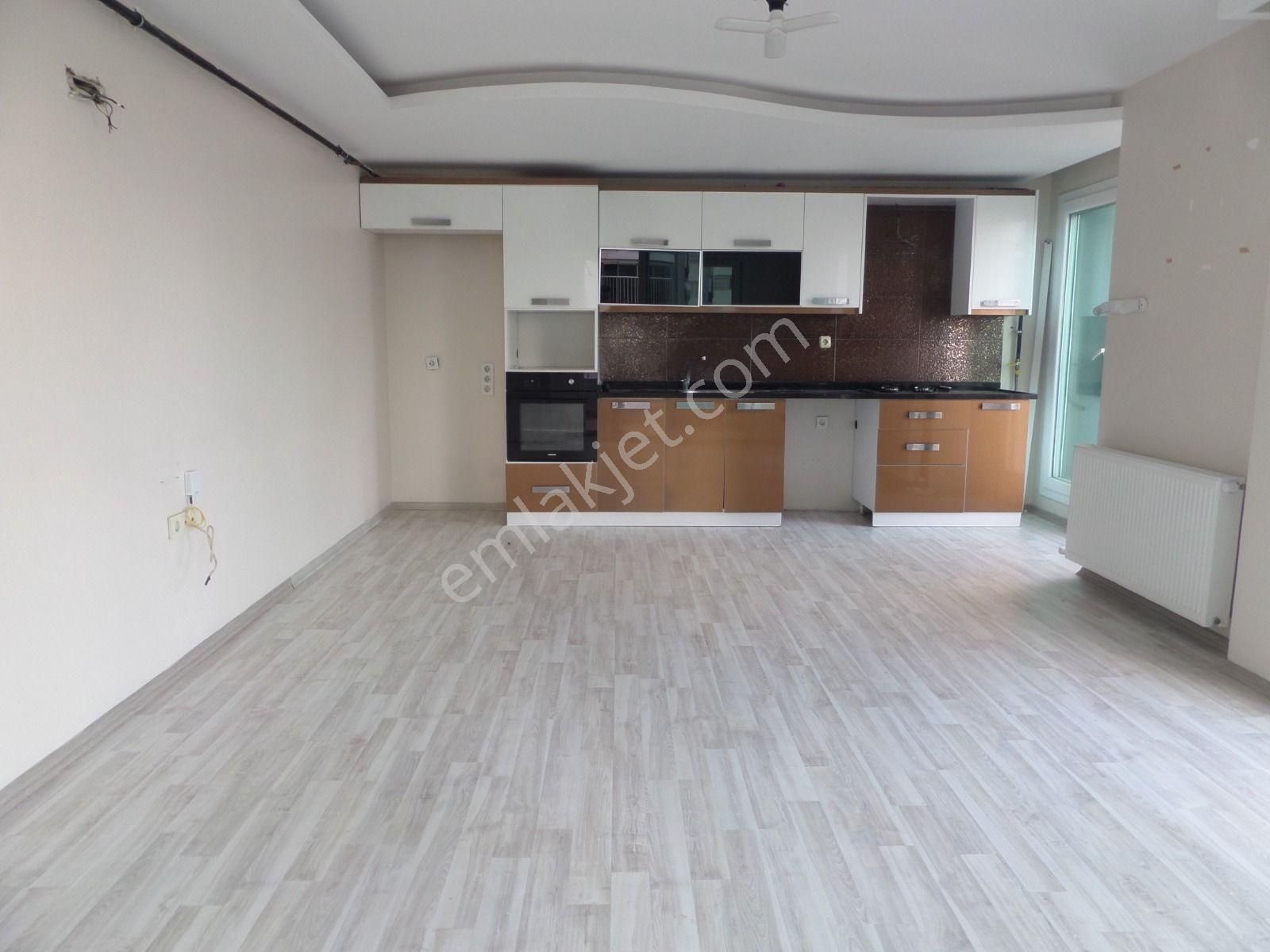 Havuzlu Site 3+1 Doğal Gazlı Güvenlikli - Görsel 13