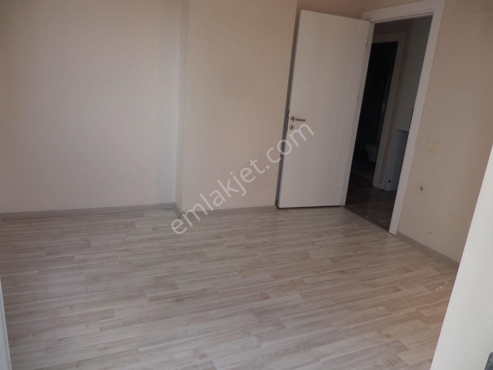 Havuzlu Site 3+1 Doğal Gazlı Güvenlikli - Görsel 12