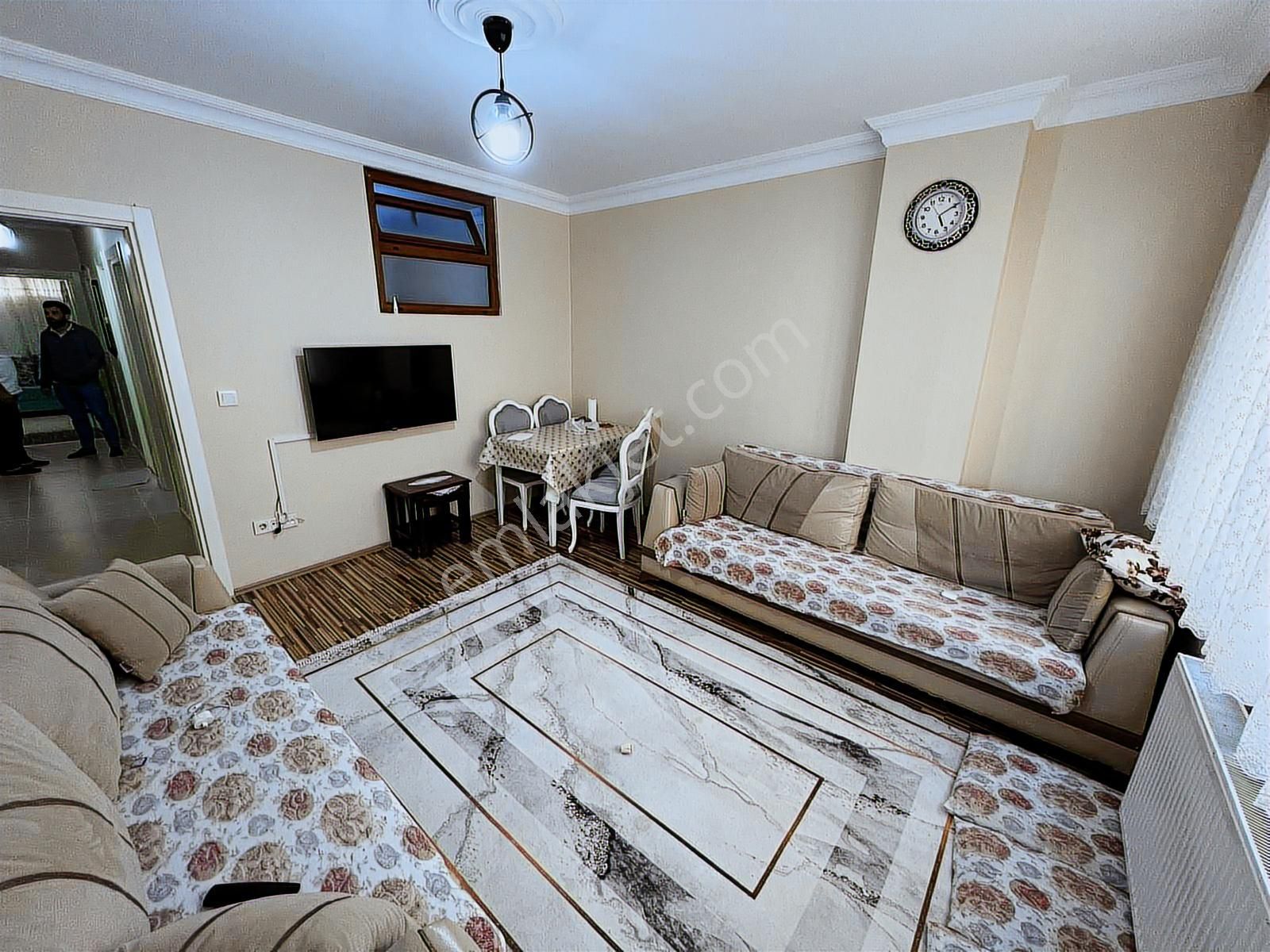 Kağıthane Gürsel Mah. Doğandere Sokak'ta 3+1 Satılık Yeni Bina - Görsel 2