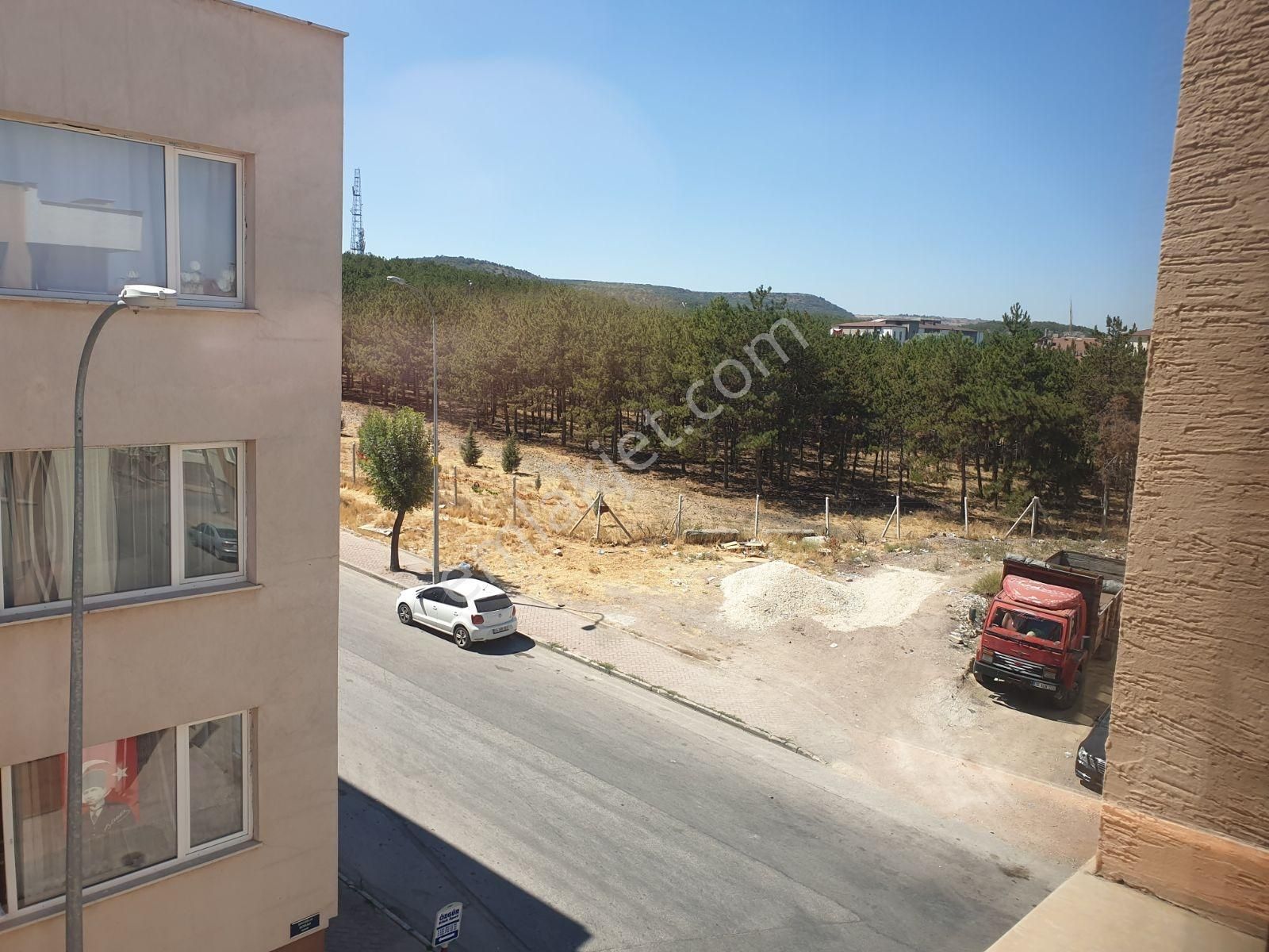 Büyükdere Kaplanlı Üstü Bakımlı Ferah Önü Açık Kiralık 2+1 Daire - Görsel 16