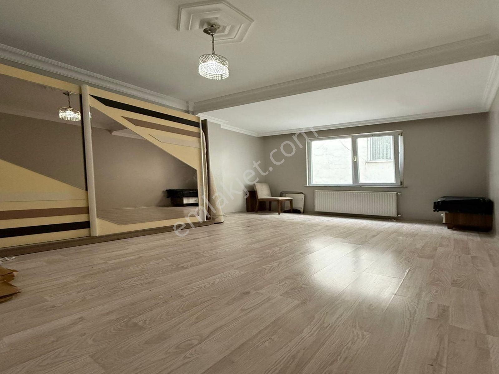 Metrobüse Yakın 3+1 Kiralık Daire Yeni Bina Çift Cephe Geniş M2! - Görsel 6