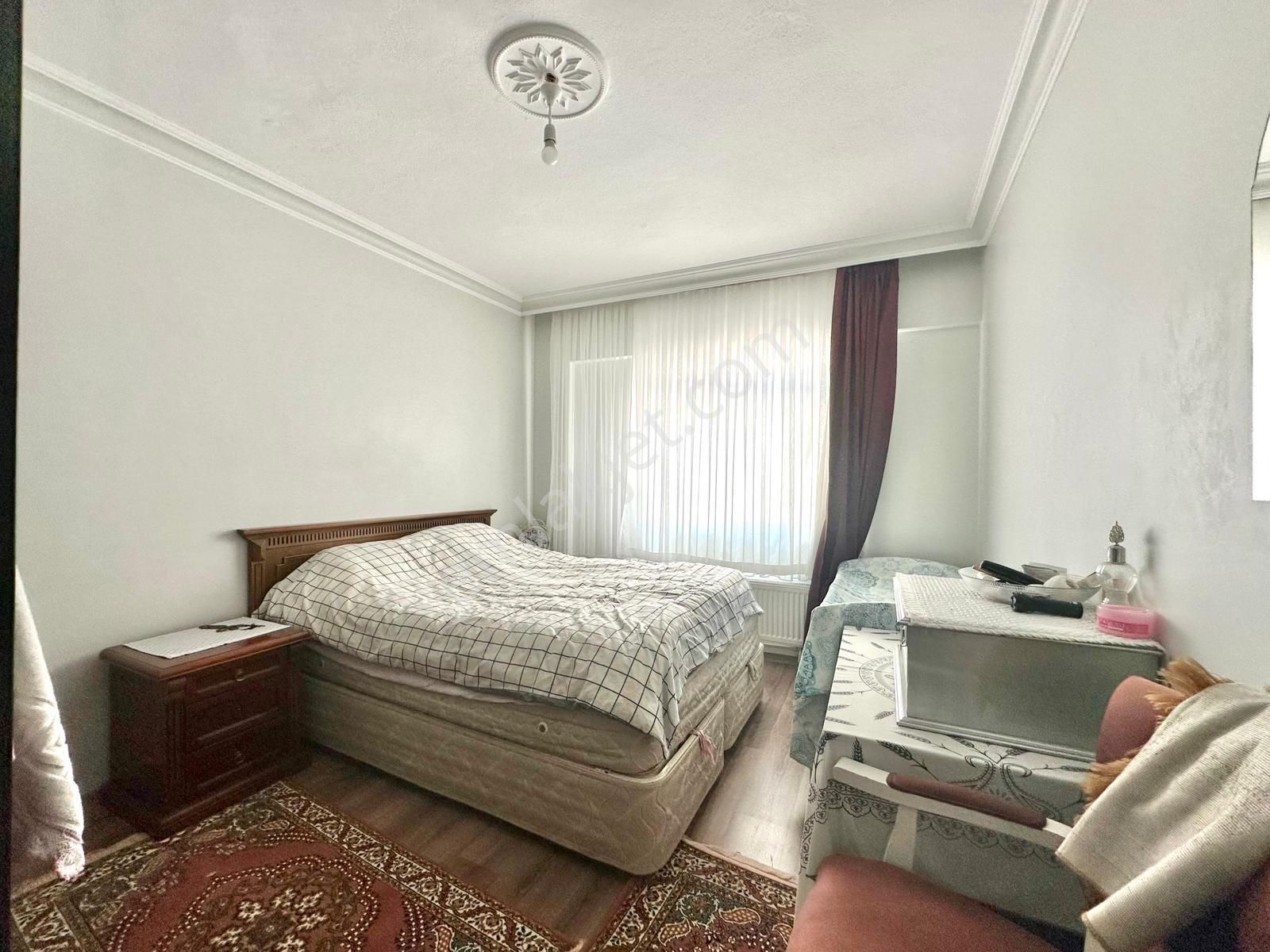 Kalecik Emlak'tan Fatih Mah'de Hitay Camii Yakını 3+1 Yapılı Daire - Görsel 14