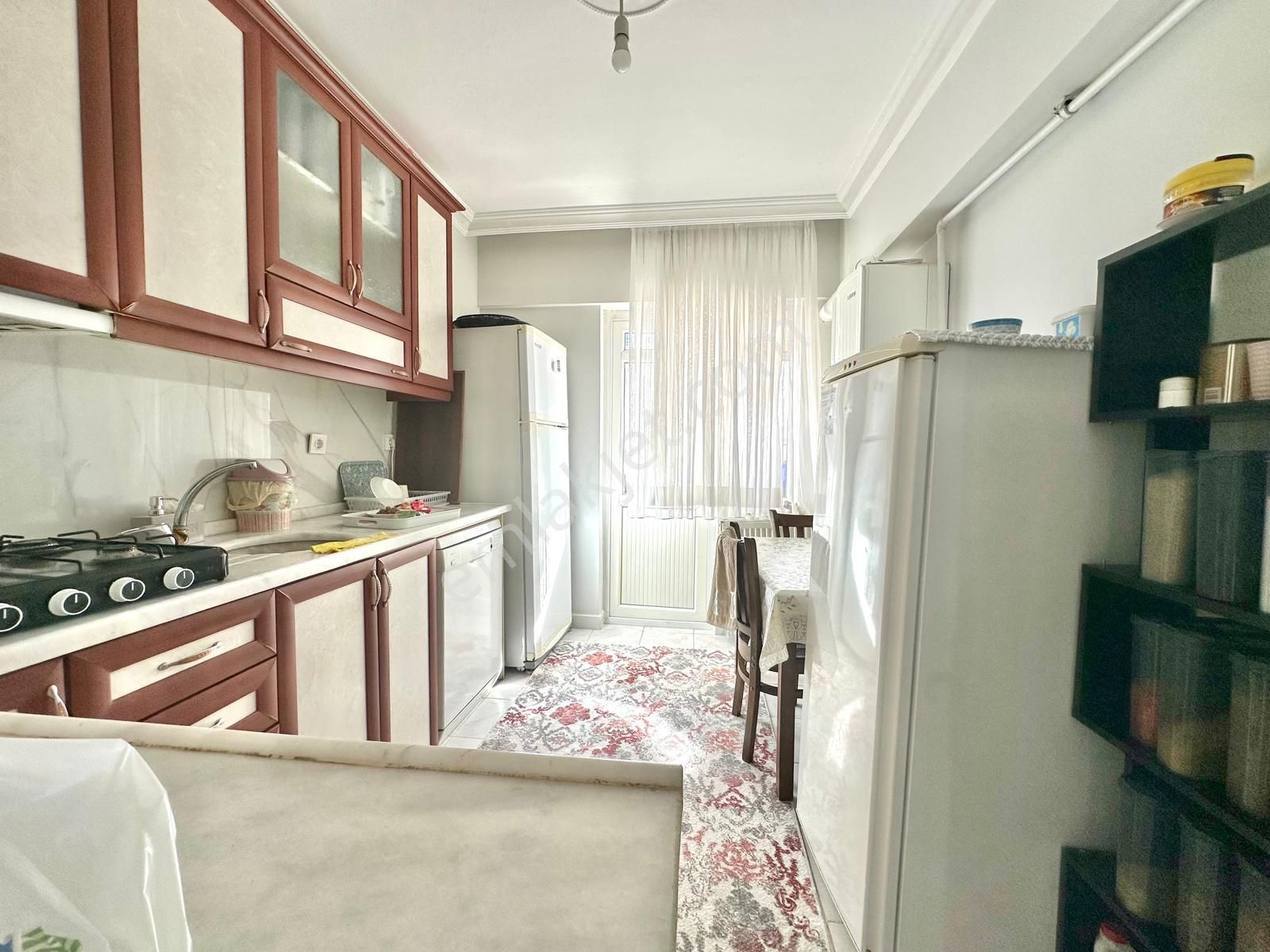 Kalecik Emlak'tan Fatih Mah'de Hitay Camii Yakını 3+1 Yapılı Daire - Görsel 2