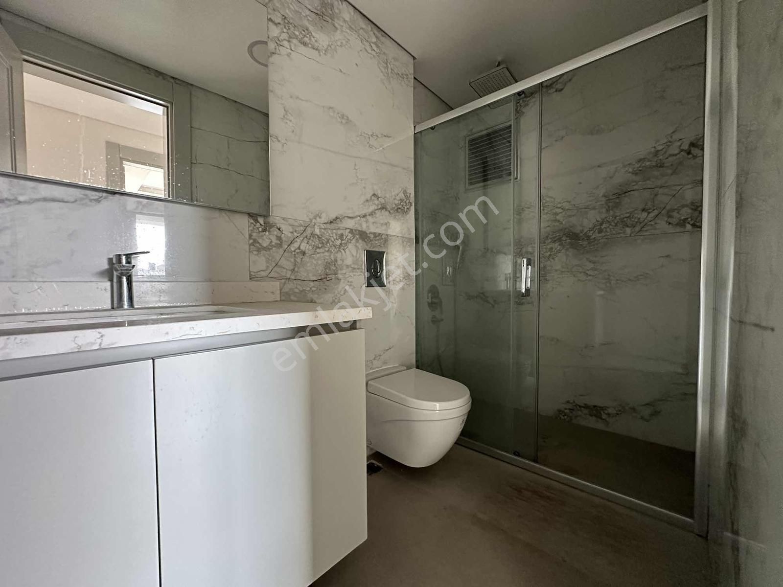 Qzen Gayrimenkulden Havuzlu Kapalı Otoparklı Sitede 2+1 Daire - Görsel 23