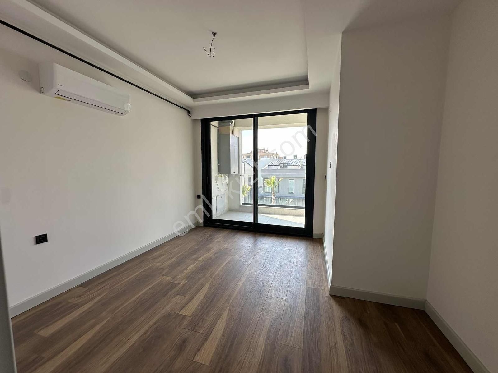 Qzen Gayrimenkulden Havuzlu Kapalı Otoparklı Sitede 2+1 Daire - Görsel 16