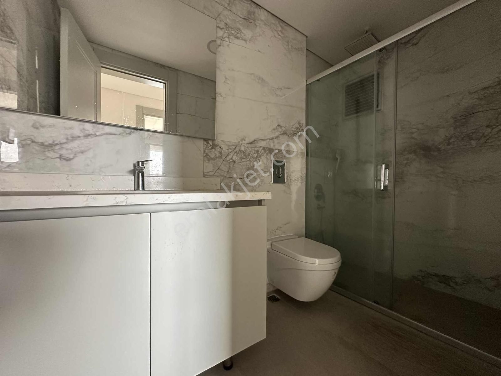 Qzen Gayrimenkulden Havuzlu Kapalı Otoparklı Sitede 2+1 Daire - Görsel 11