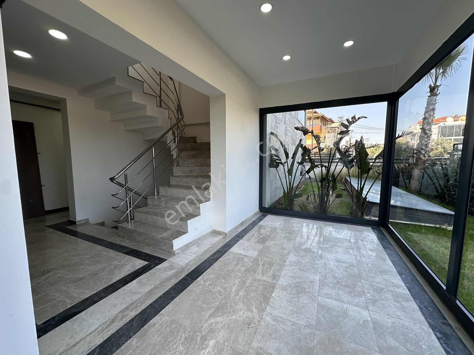 Qzen Gayrimenkulden Havuzlu Kapalı Otoparklı Sitede 2+1 Daire - Görsel 7