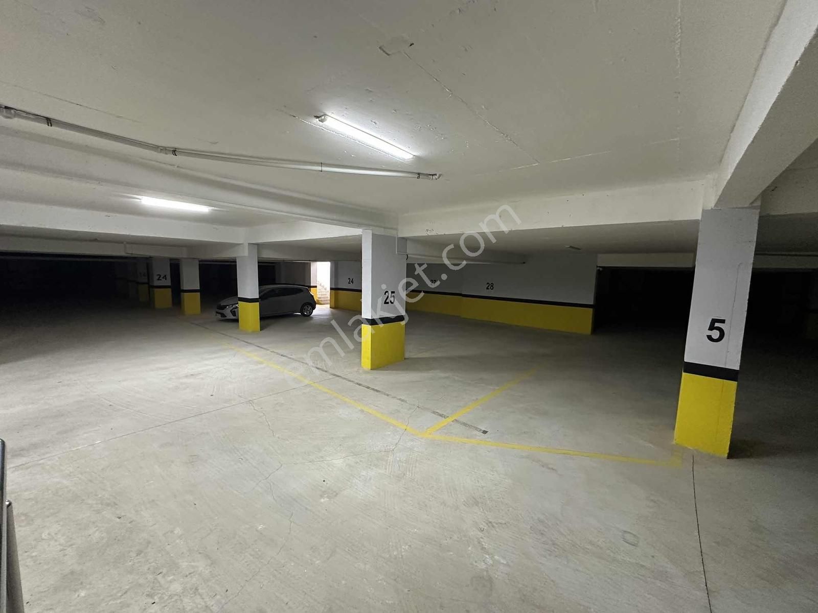 Qzen Gayrimenkulden Havuzlu Kapalı Otoparklı Sitede 2+1 Daire - Görsel 20