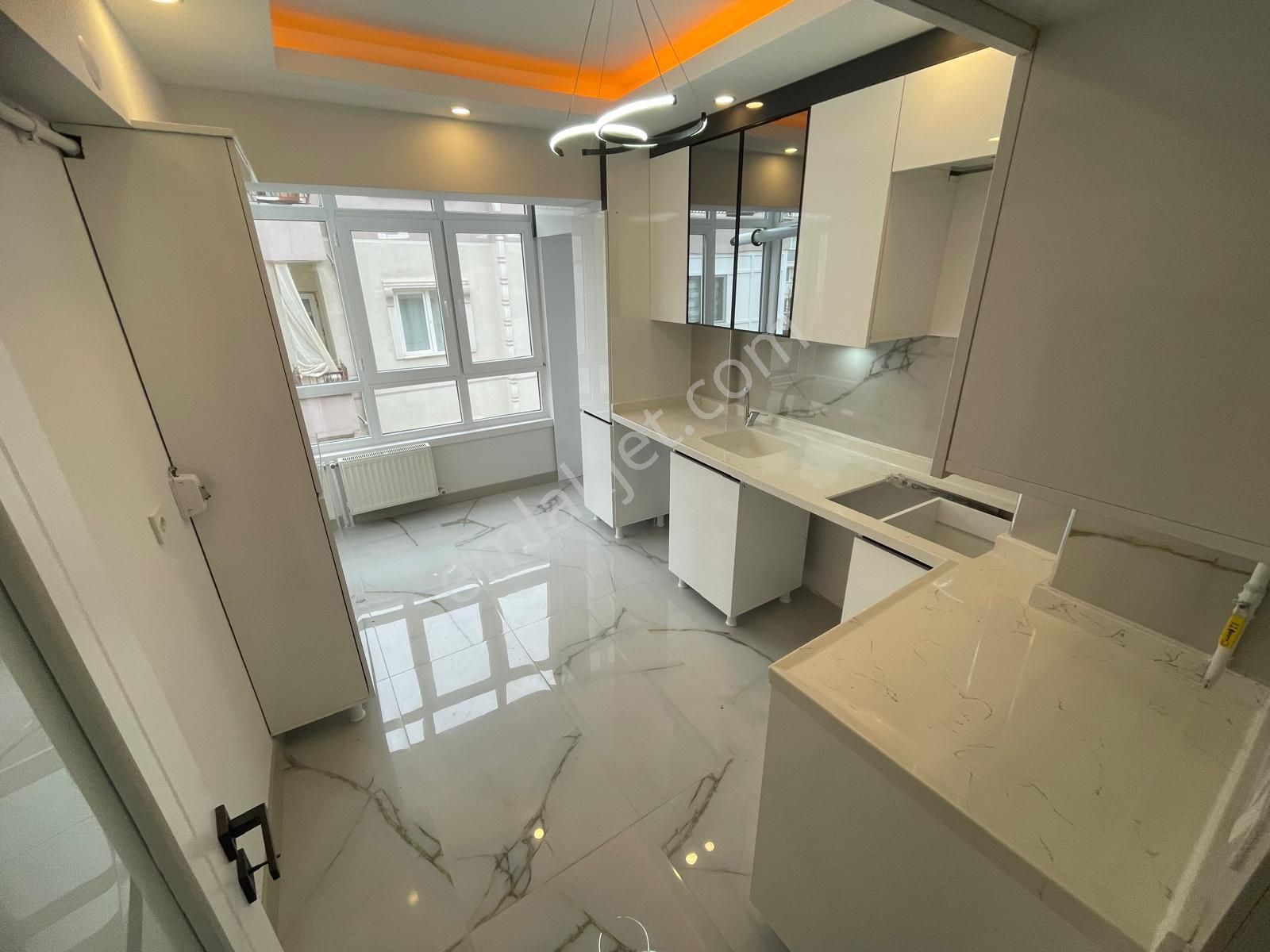 Sincan Pınarbaşın'da Merkeze Yakın Satılık 3+1yapılı Daire - Görsel 2
