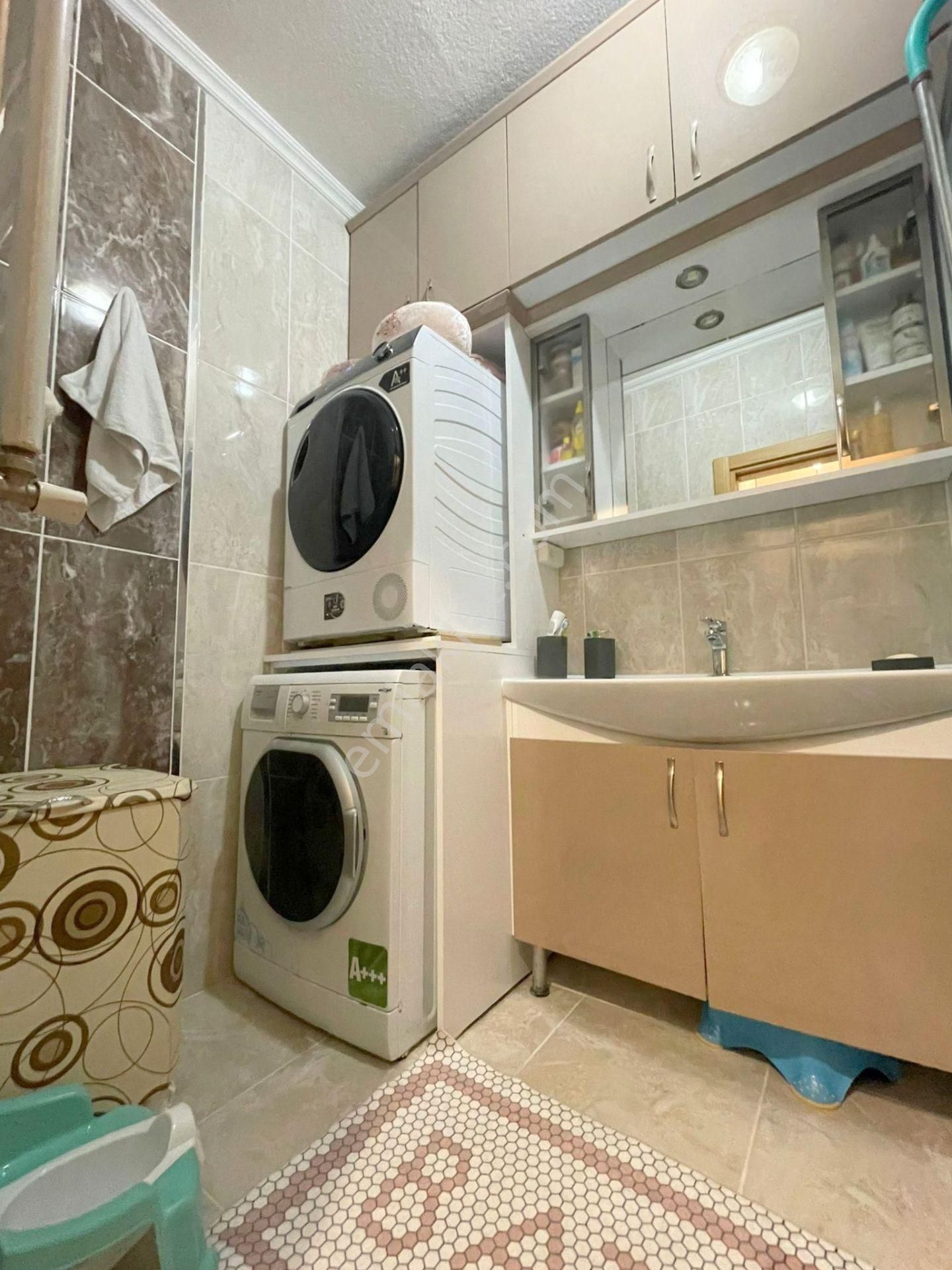 Mertcan'dan Velibaba Mah.iskanlı Ara Kat 3+1 Balkonlu Daire - Görsel 16