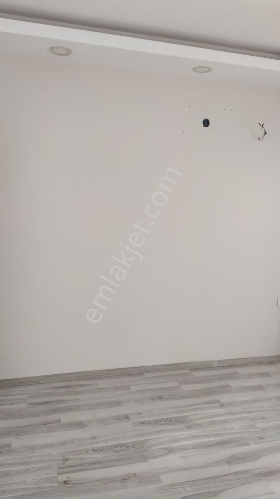 Gümüldür Merkezde 1.kat 2+1 Daire - Görsel 10