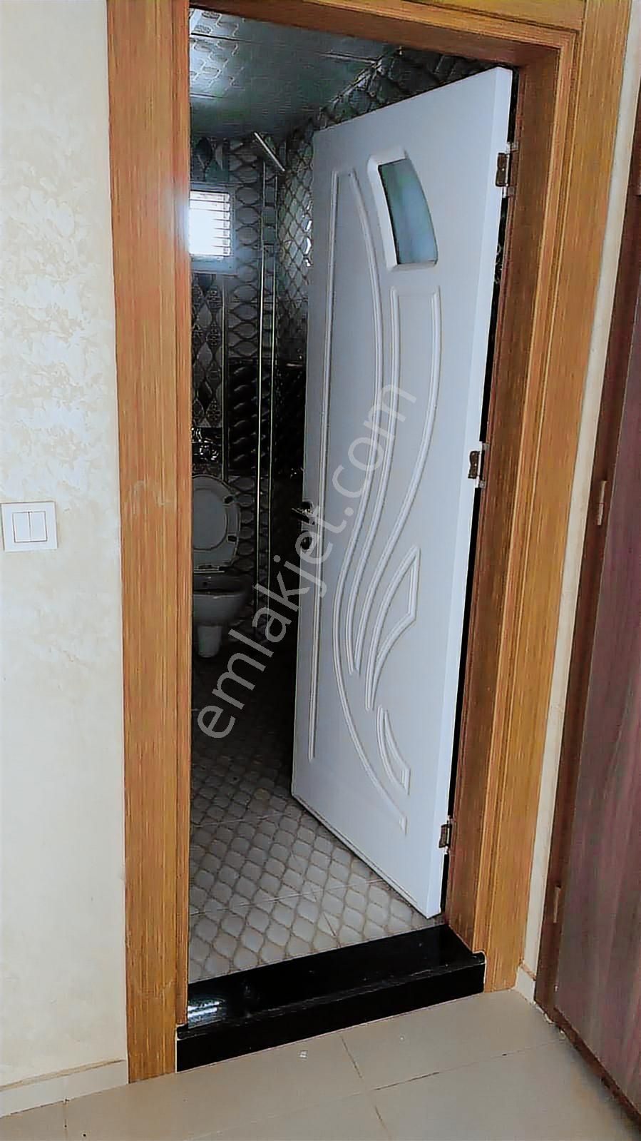 Gümüldür Merkezde 1.kat 2+1 Daire - Görsel 9