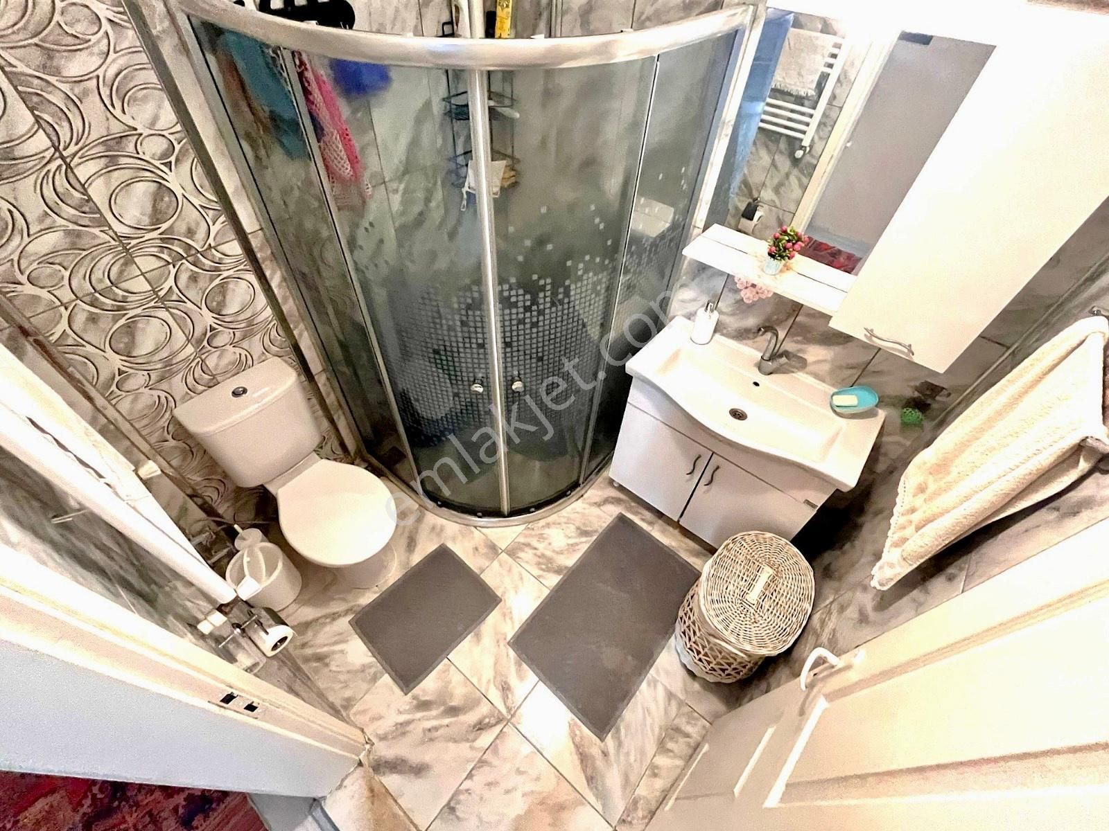 🏡 Referans'tan Akçay Merkez'de Ara Kat Doğalgazlı 2+1 - Görsel 4