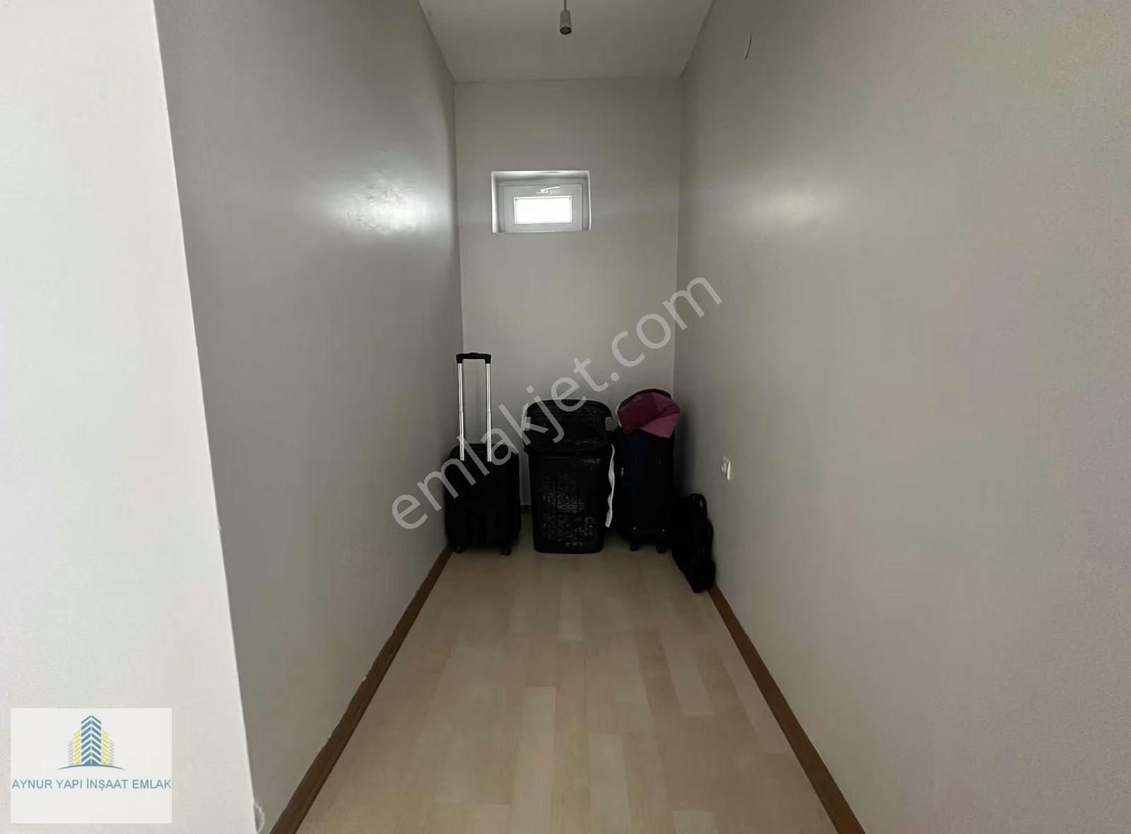 Aynur Emlak'dan 3.5+1 Satılık Lüks Daire - Görsel 33
