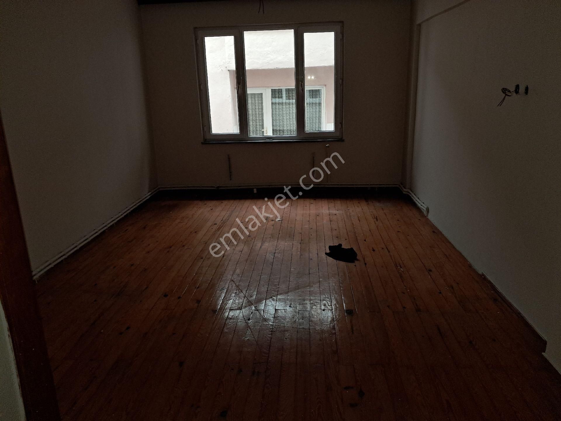 Bursa Baruthane Mahallesinde Satılık Üç - Görsel 17