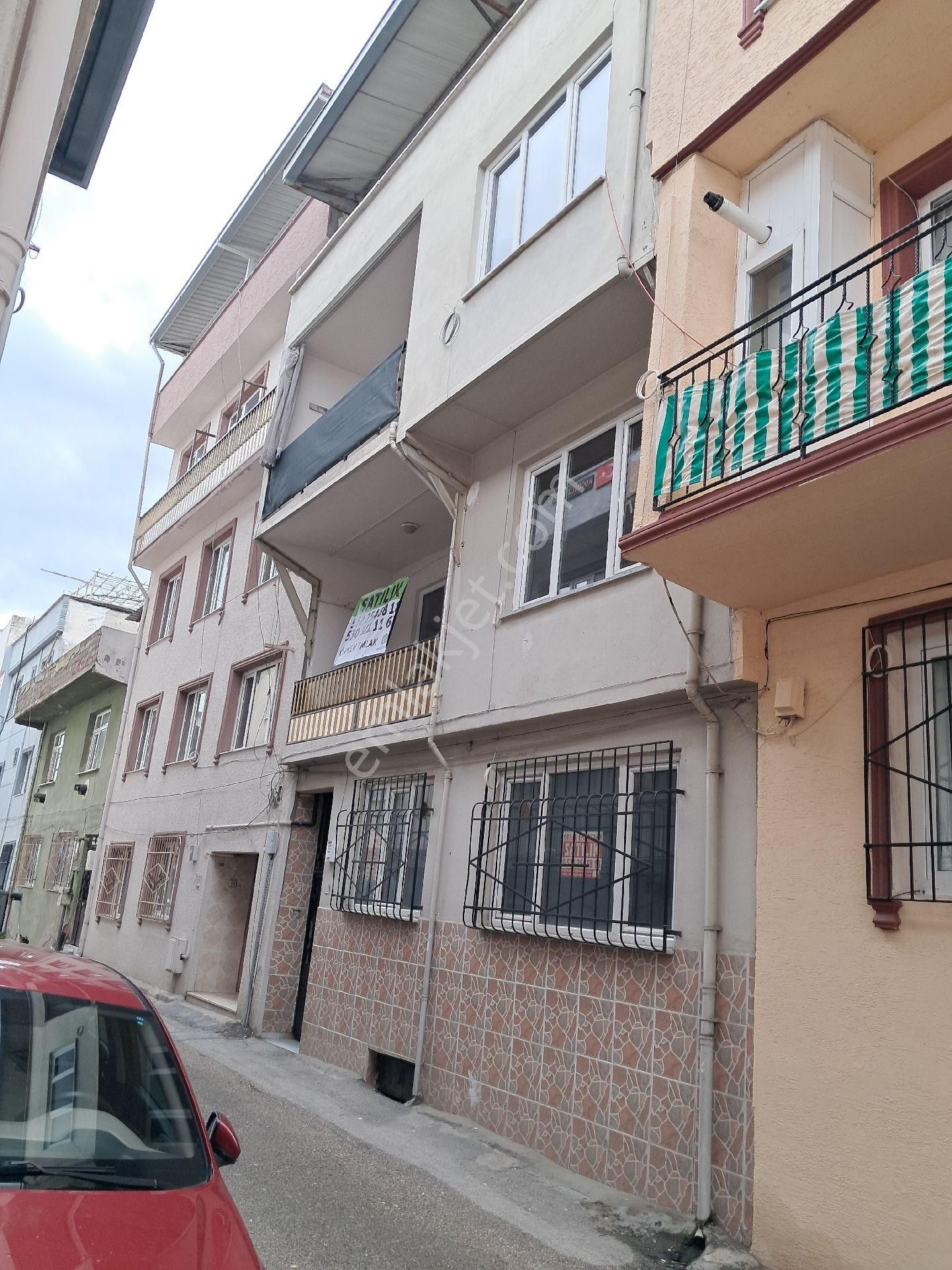 Bursa Baruthane Mahallesinde Satılık Üç - Görsel 2